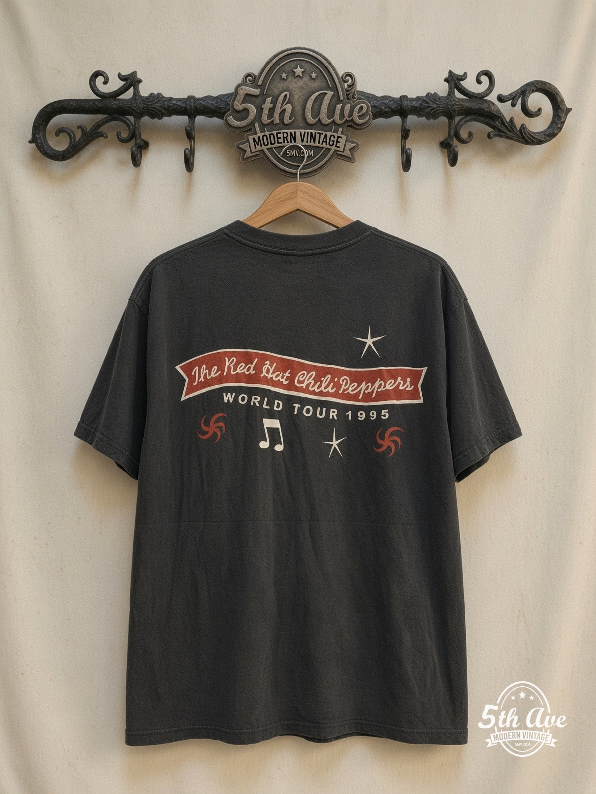 Red Hot Chili Peppers One Hot Minute World Tour 1995 vintage t-shirt back on rack