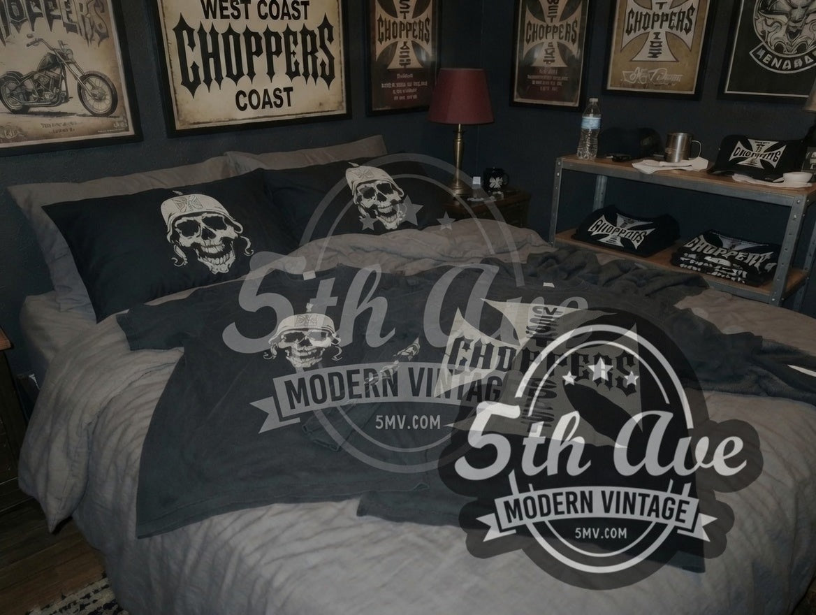 West Coast Choppers Stahlhelm Skull Iron Cross vintage graphic long sleeve tee laid flat