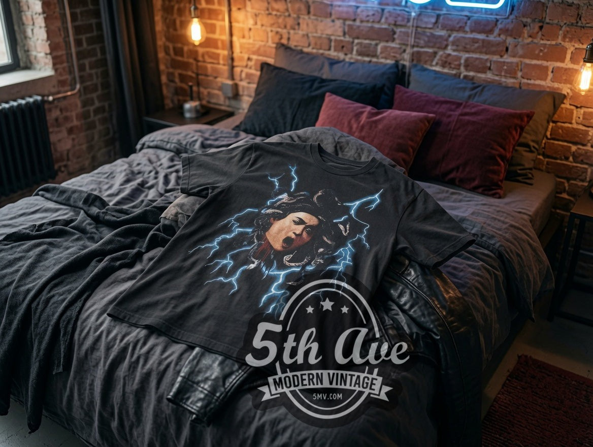 Saint Medusa MX6 Destroy vintage graphic t-shirt
