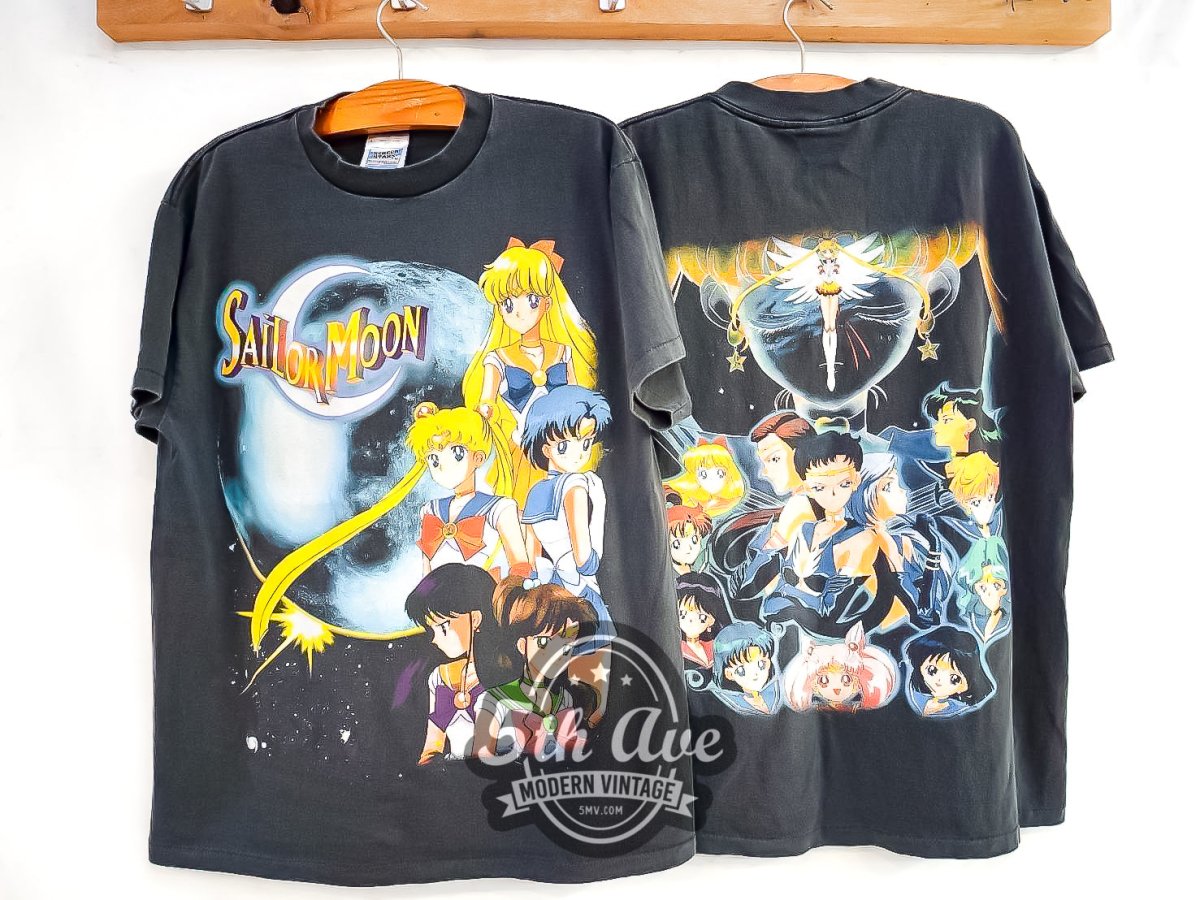 Sailor Moon 'The Sailor Guardians and Sailor Starlights' - Vintage Reprint Anime T-Shirt - Vintage Band Shirts