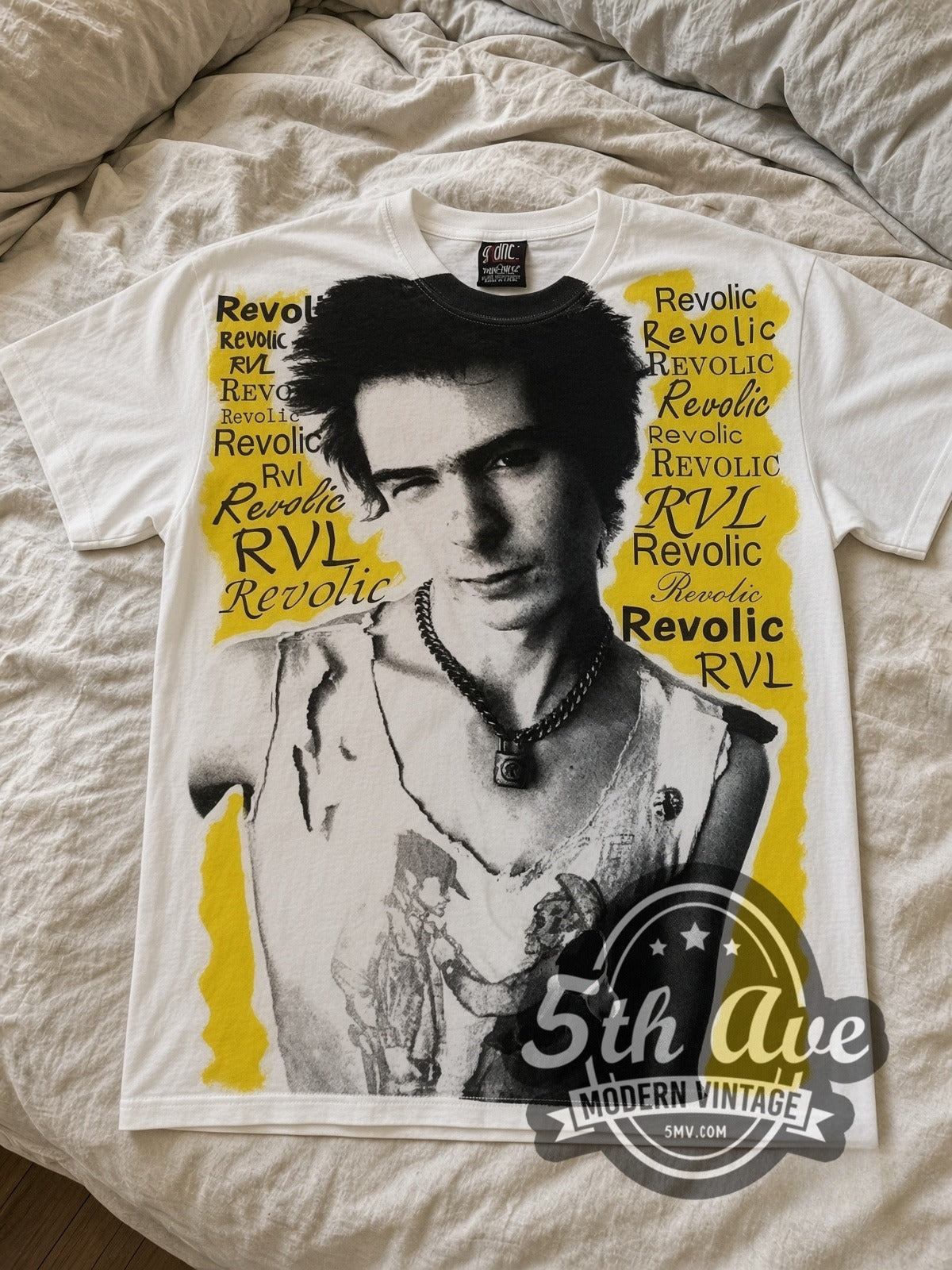 Sex Pistols Sid Vicious Revolic all-over-print vintage band tee laid flat