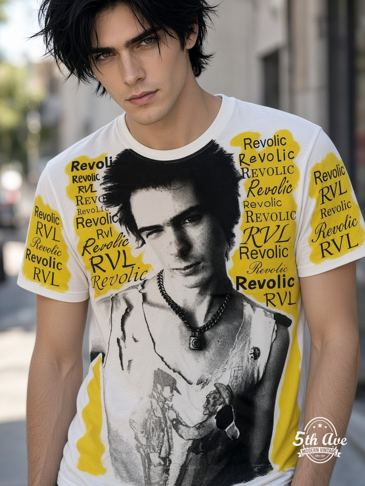 Sex Pistols Sid Vicious Revolic all over print vintage tee model wearing