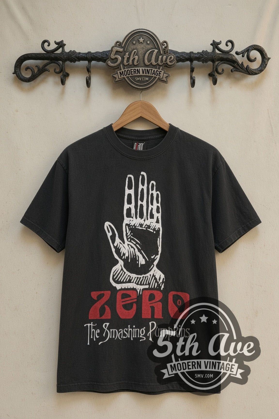 Smashing Pumpkins Zero hand 96 tour band t-shirt front on cream 5th Ave rack