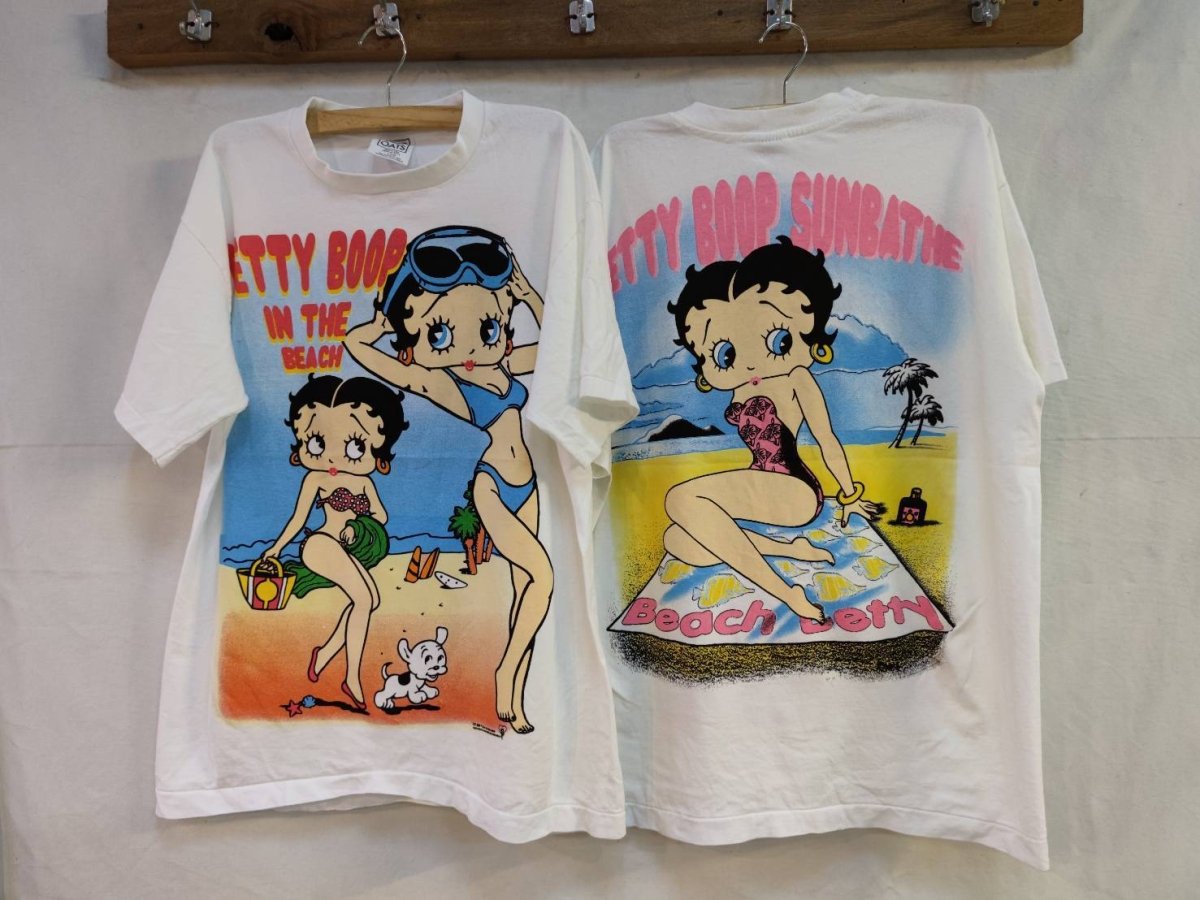 Betty Boop 'Sunbathe' Tee: Retro-Style Streetwear Essential with a 30-Day Guarantee - Vintage Band Shirts