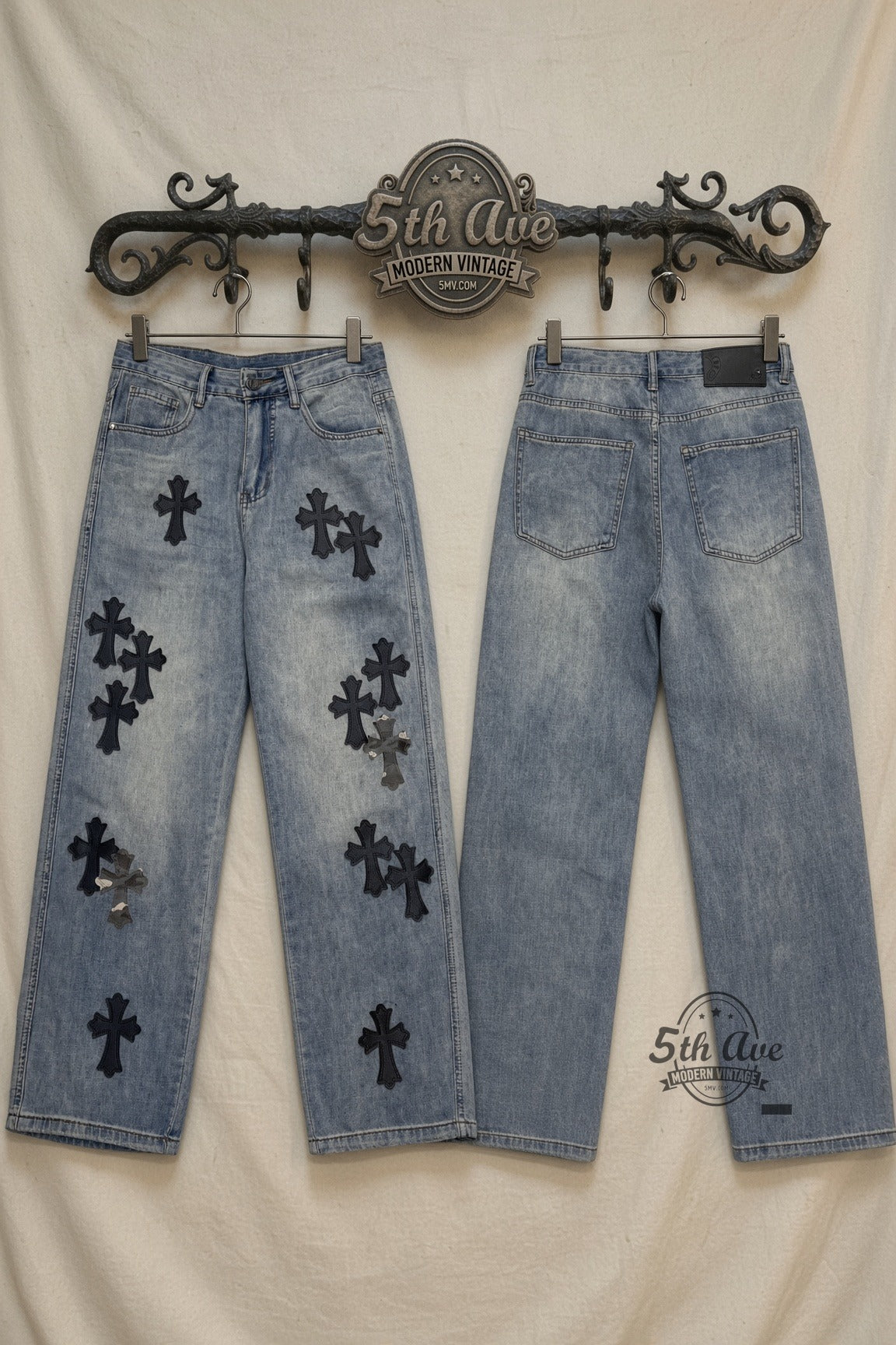 Light Wash Black + Camo Cross Patch Streetwear Jeans – Vintage Style vintage jeans on rack