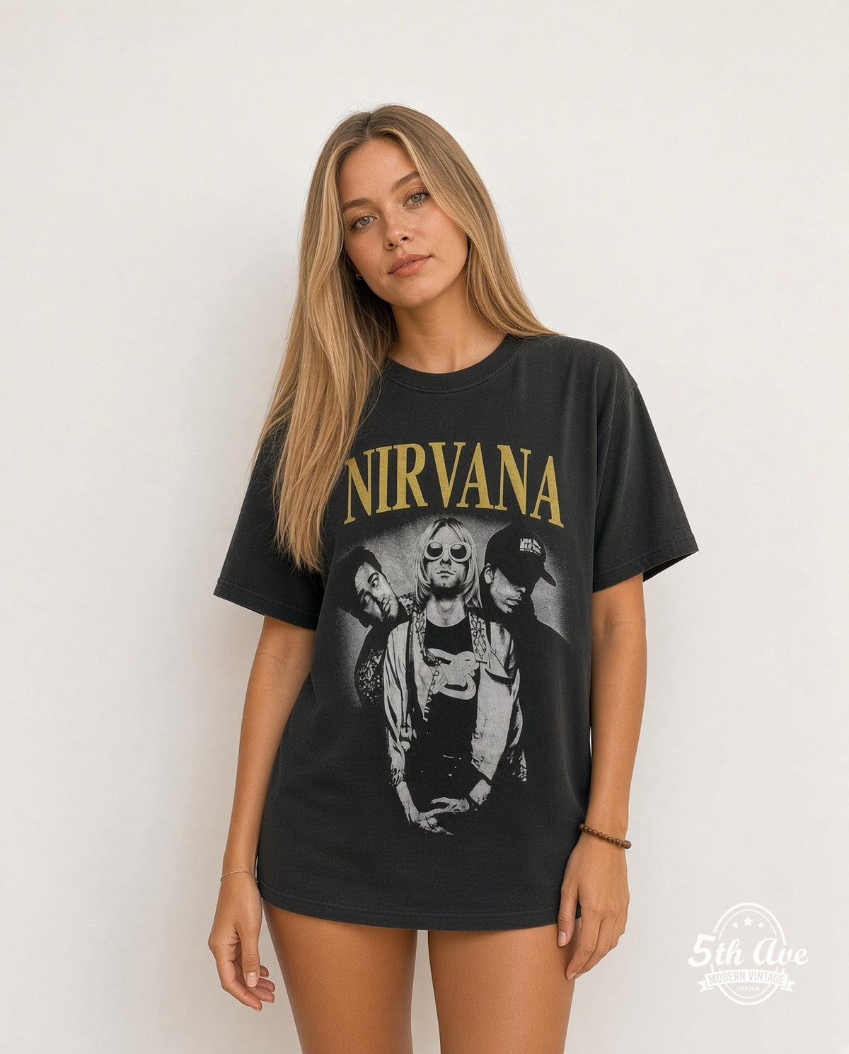 Model wearing the Nirvana Kurt Cobain Band Photo vintage band t-shirt