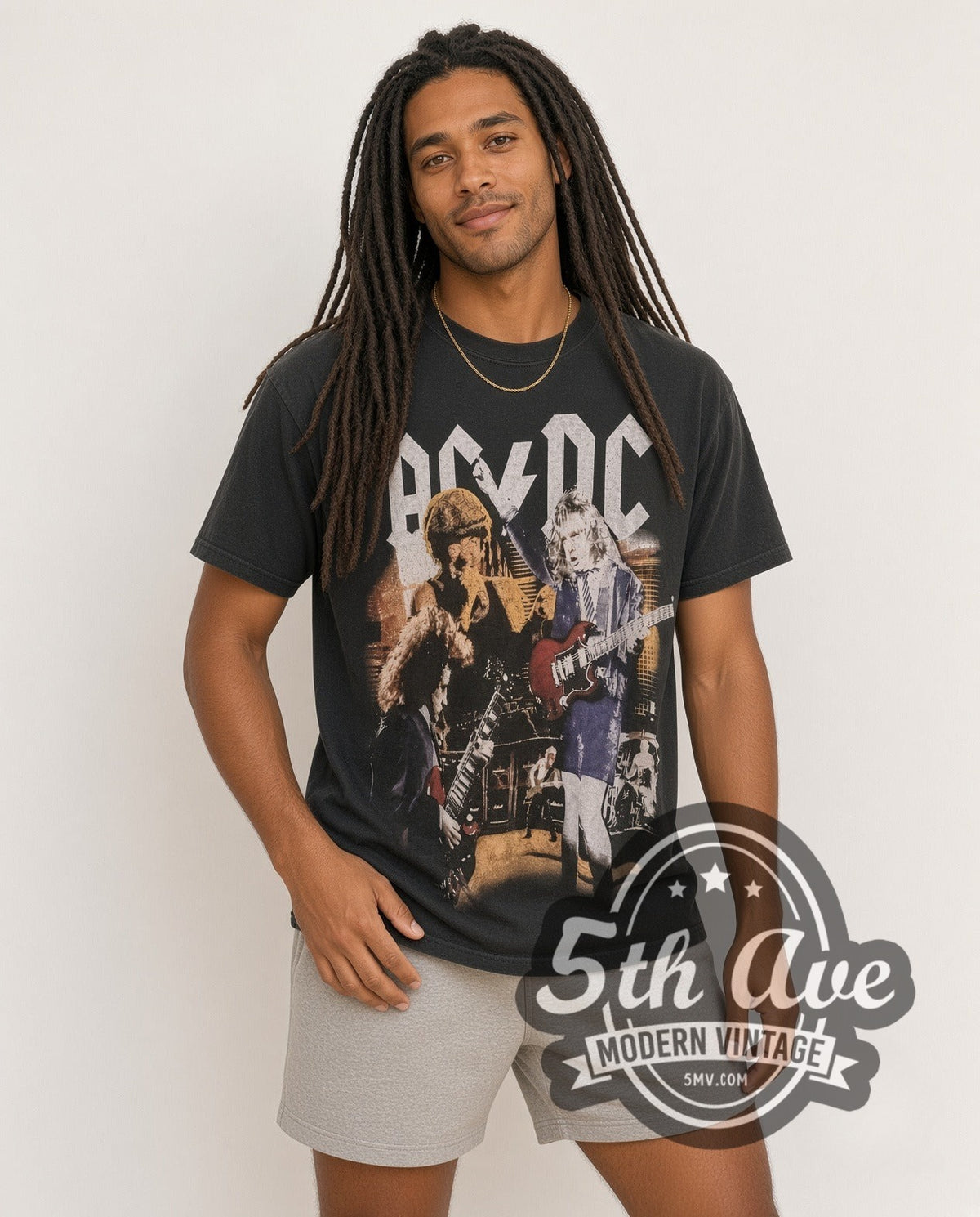 Model wearing the AC/DC Thunderstruck Live vintage band t-shirt