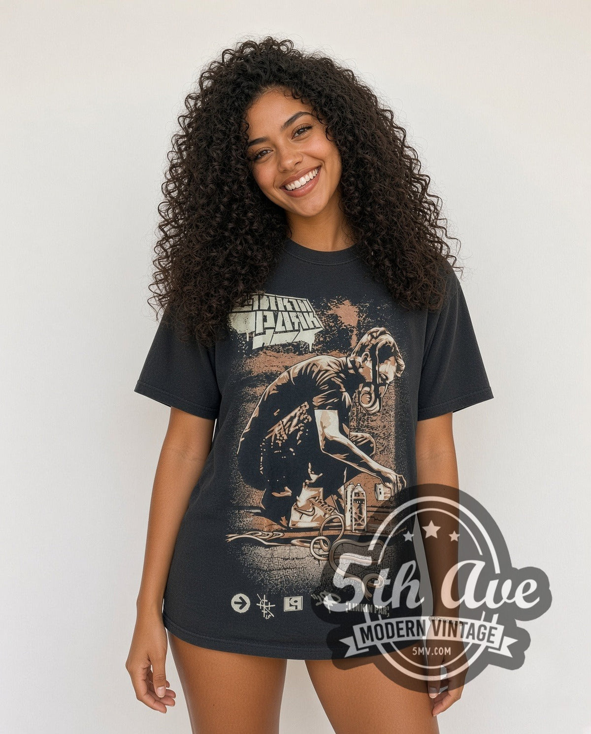 Model wearing the Linkin Park Retro Graphic vintage band t-shirt