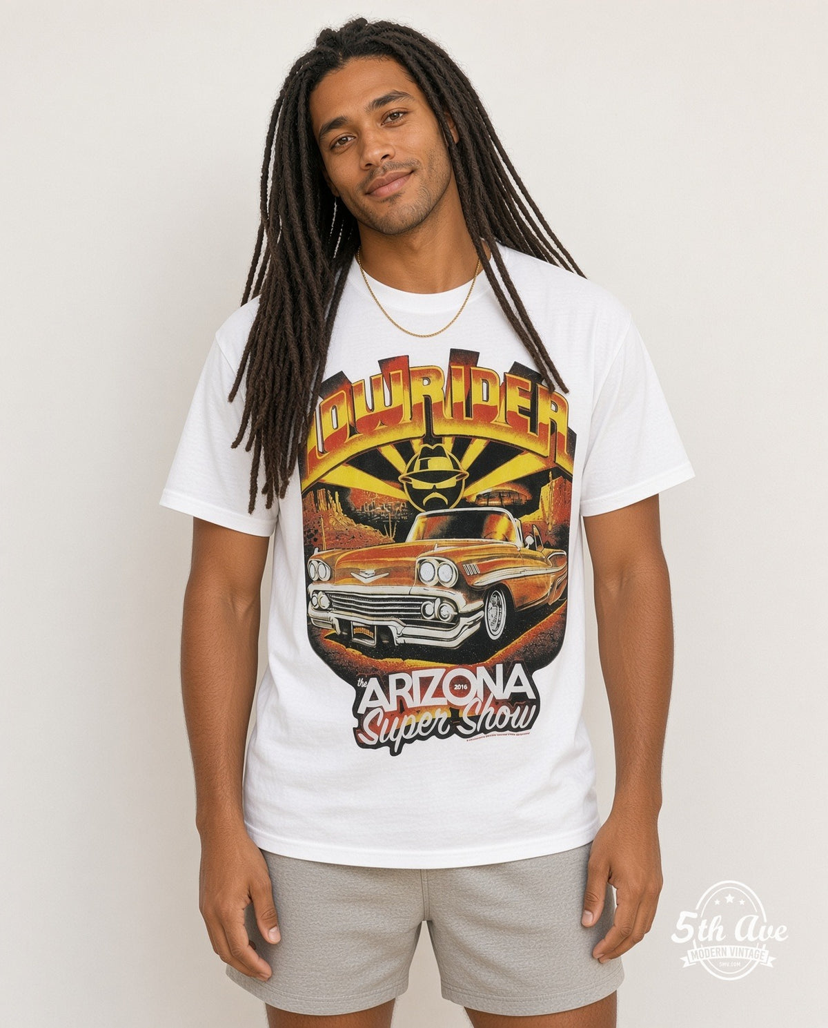 Model wearing the Rollin Hard The Arizona Super Show 2016 graphic tee