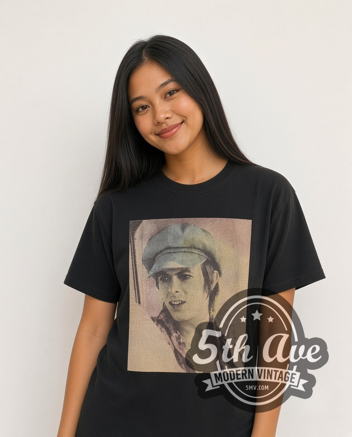 Model wearing the David Bowie Blue 70s Hat Portrait vintage band t-shirt