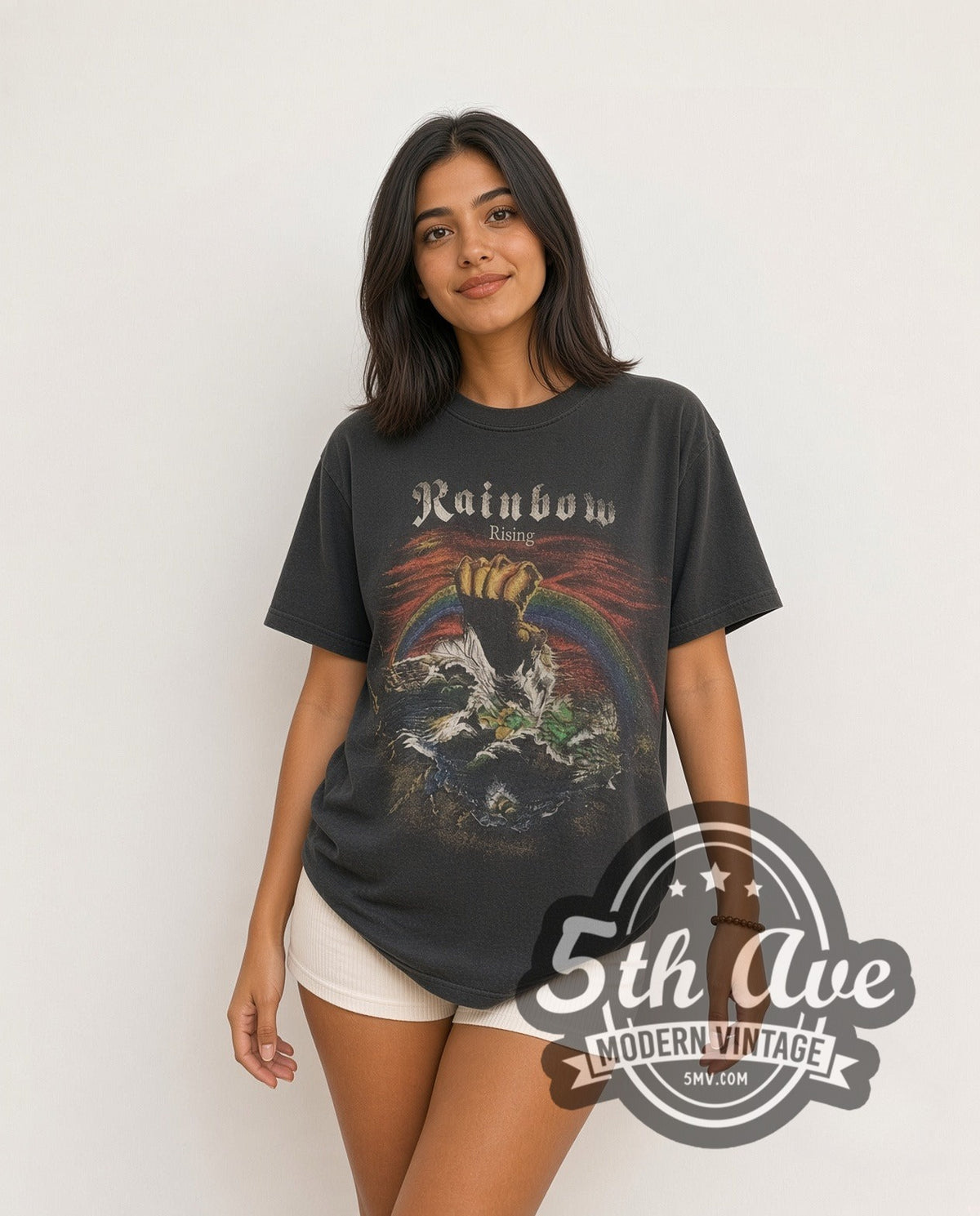 Model wearing the British rock supergroup Rainbow Rising vintage band t-shirt