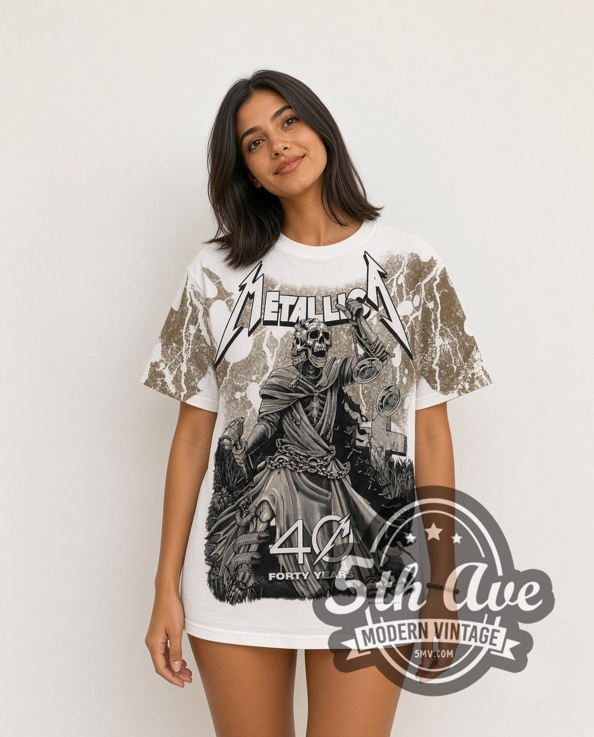 Model wearing the Metallica 40 Years Lady Justice all-over-print vintage band t-shirt in white