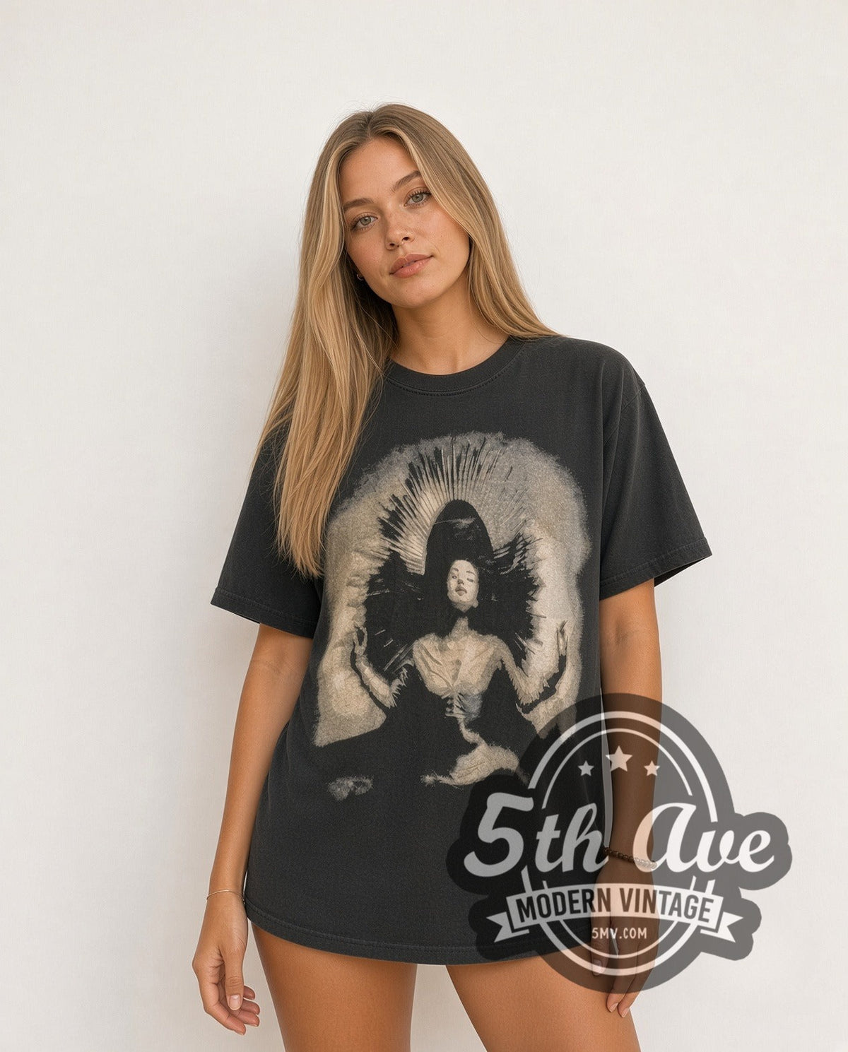 Model wearing the Sade Love Deluxe World Tour 1993 Ray Halo vintage band t-shirt