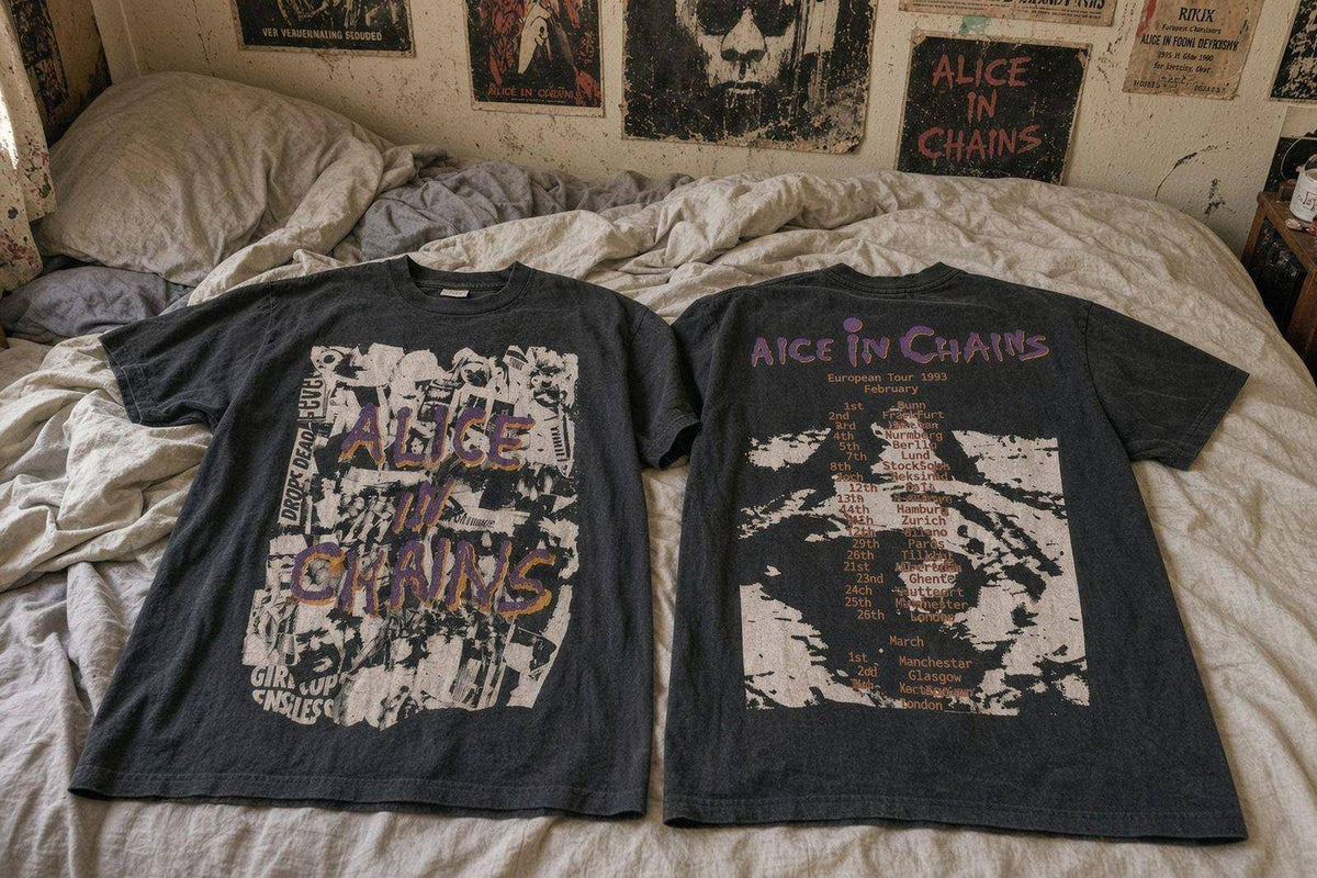 Alice In Chains European Tour 1993 vintage band t-shirt on bed