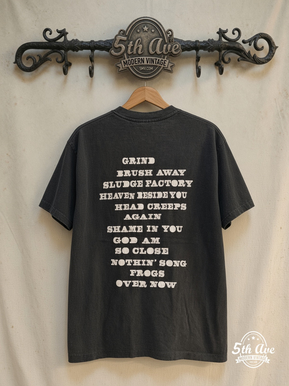 Alice in Chains Tripod Self-Titled vintage band t-shirt back on rack