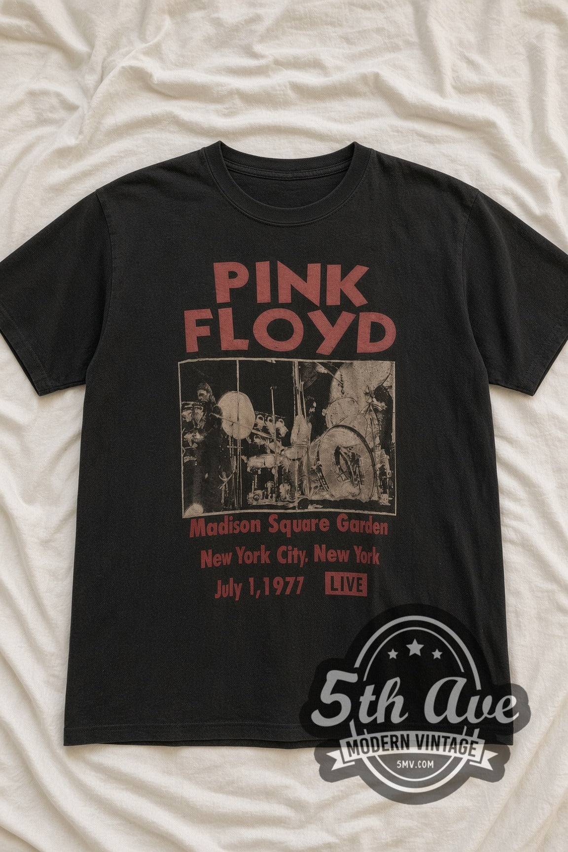 Pink Floyd Live at Madison Square Garden 1977 vintage band t-shirt, laid flat on a bed