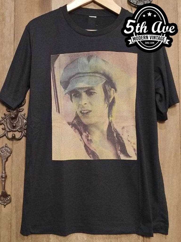 David Bowie blue 70s hat T Shirt - Vintage Band Shirts David Bowie blue 70s hat T Shirt - Vintage Band Shirts