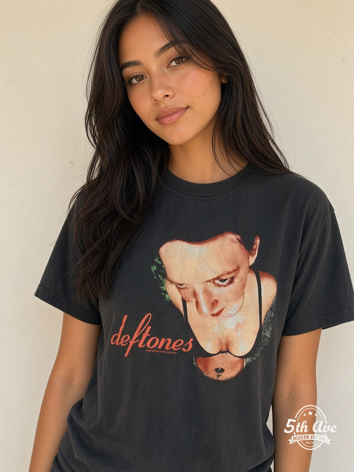 Model wearing Deftones Woman Face Red Script vintage t-shirt