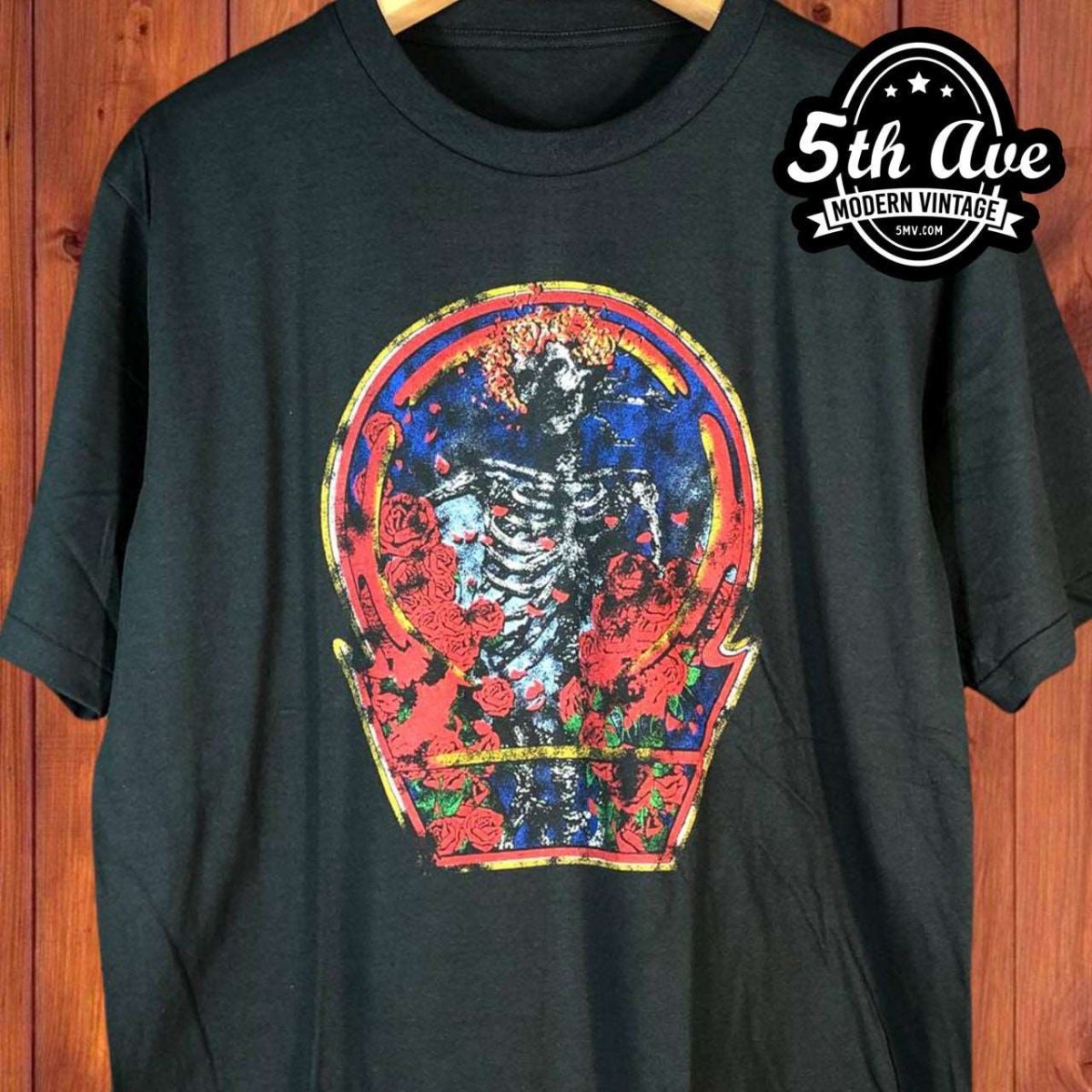 Grateful Dead Skeleton and Roses T-Shirt (1966-1980) - Vintage Band Shirts