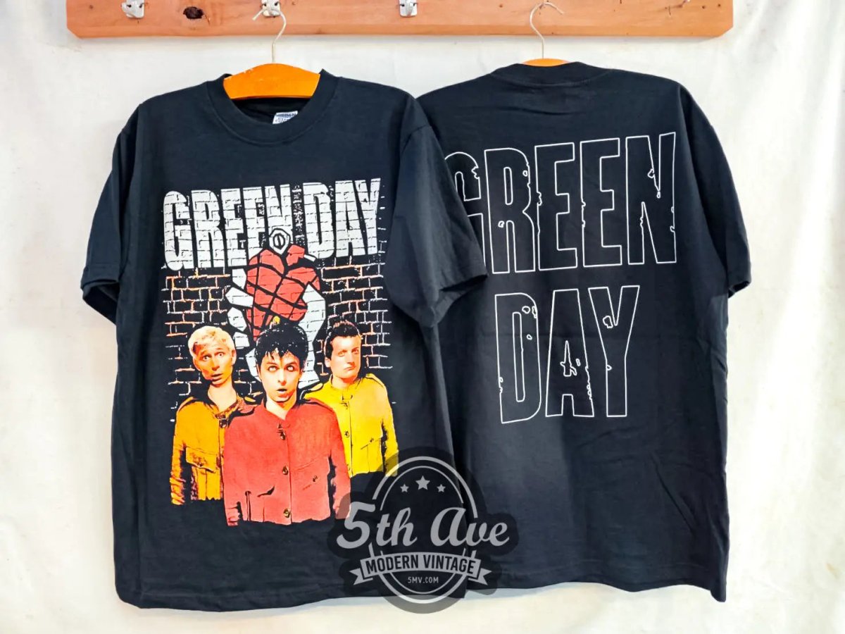 Green Day 'American Idiot' - New Vintage Band T shirt - Vintage Band Shirts
