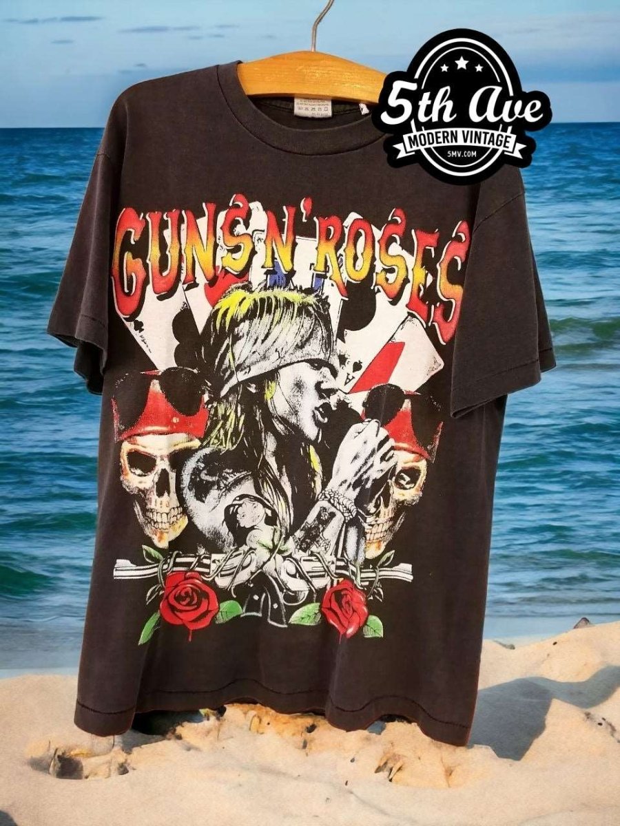 Guns N' Roses Single Stitch Bootleg t shirt. - Vintage Band Shirts