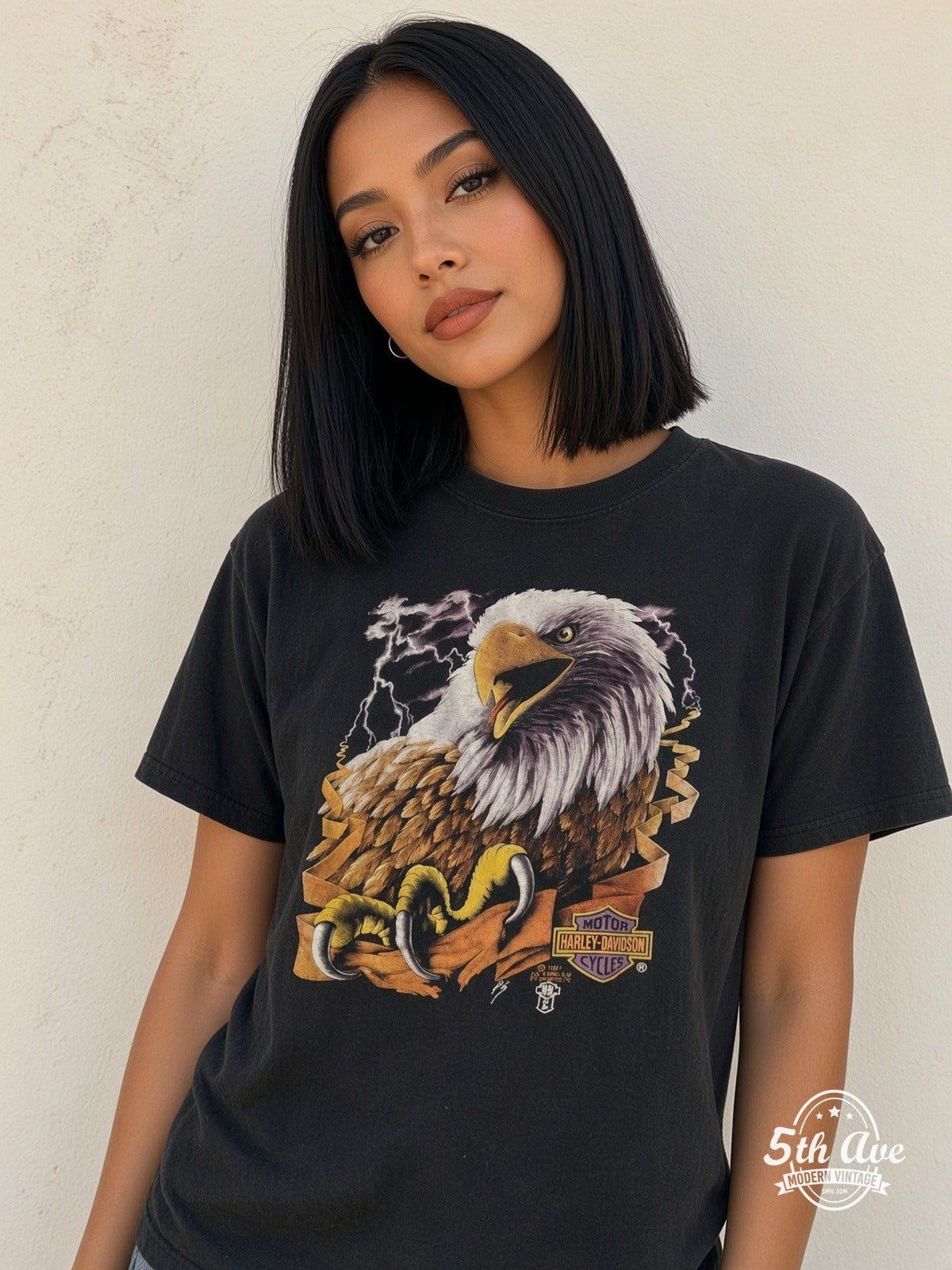 Model wearing Harley-Davidson Big D's Biker Accessories Florida vintage t-shirt