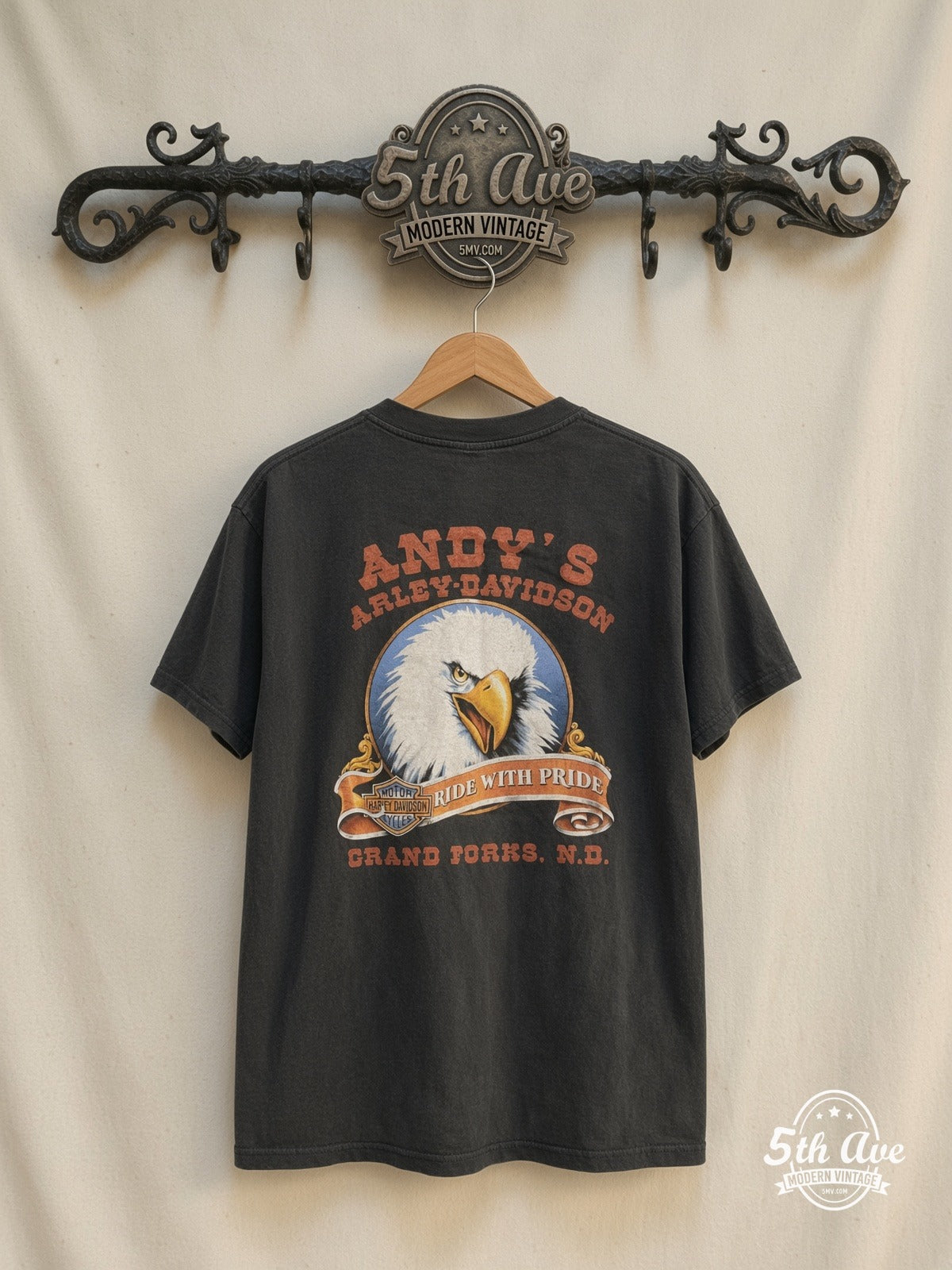 Harley-Davidson Hawg Wild Andy's Grand Forks ND vintage t-shirt back on rack