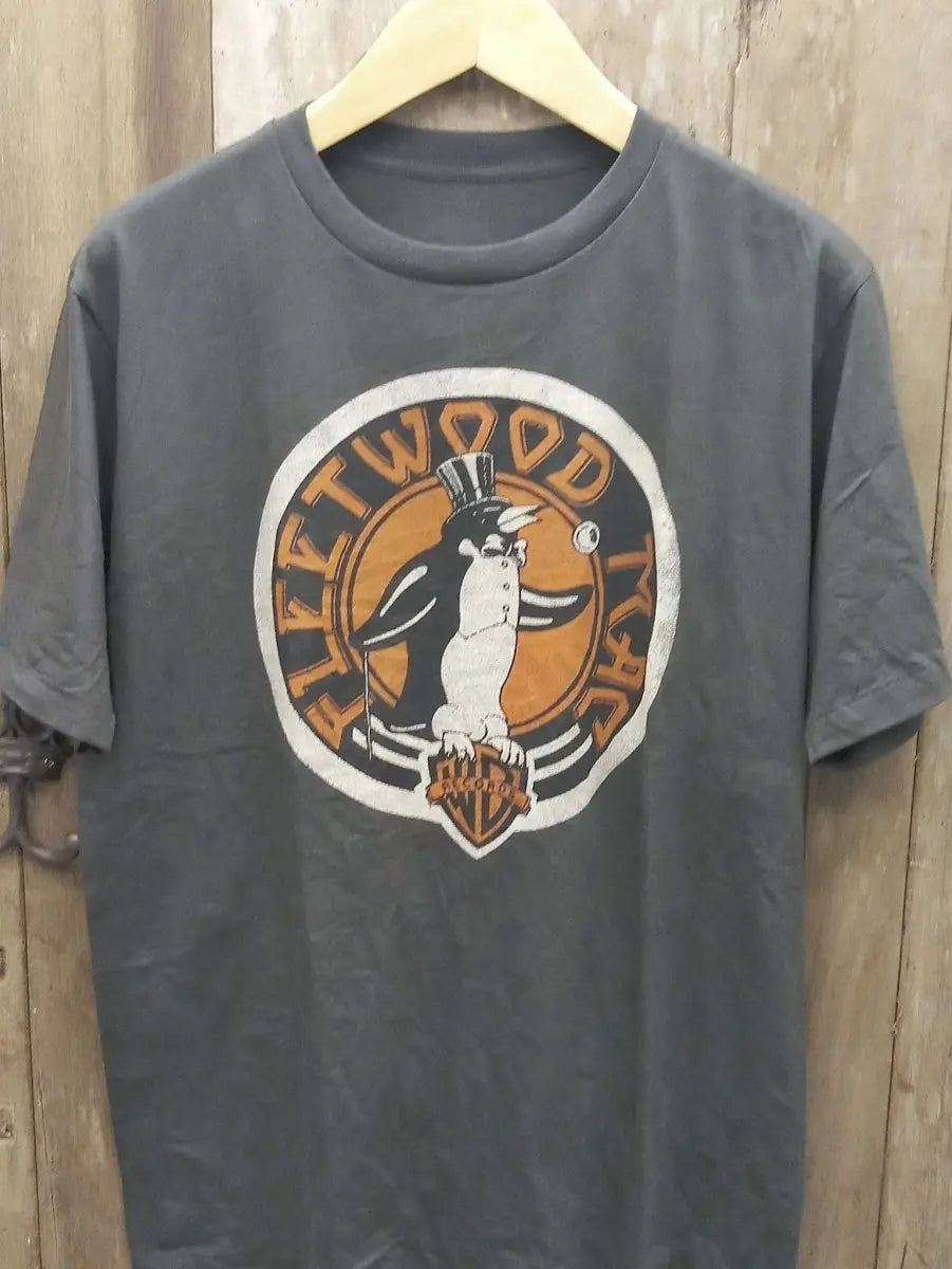 Newsletter: Vintage Fleetwood Mac Penguin Logo Faded Crewneck T-Shirt – Vintage Band T-Shirt