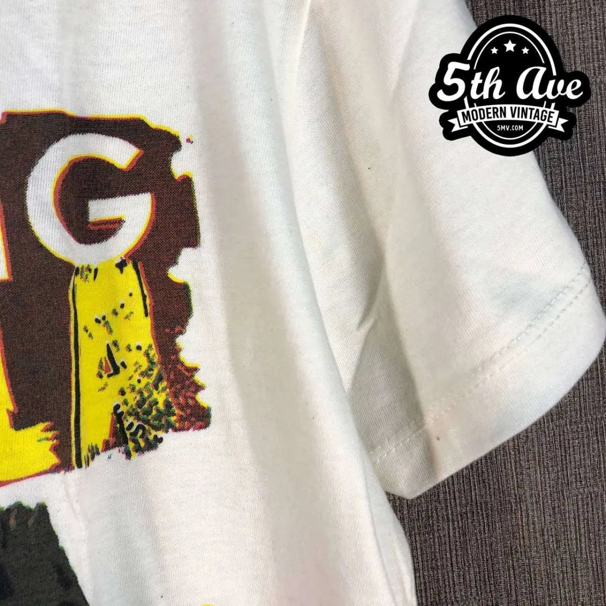 King Kong vs. Godzilla 1962 - New Vintage Movie T shirt - Vintage Band Shirts