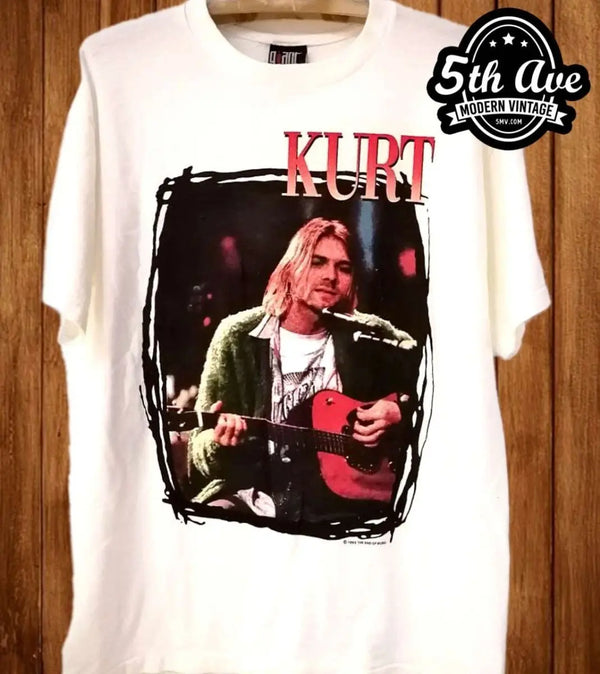 kurt-cobain-playing-guitar-