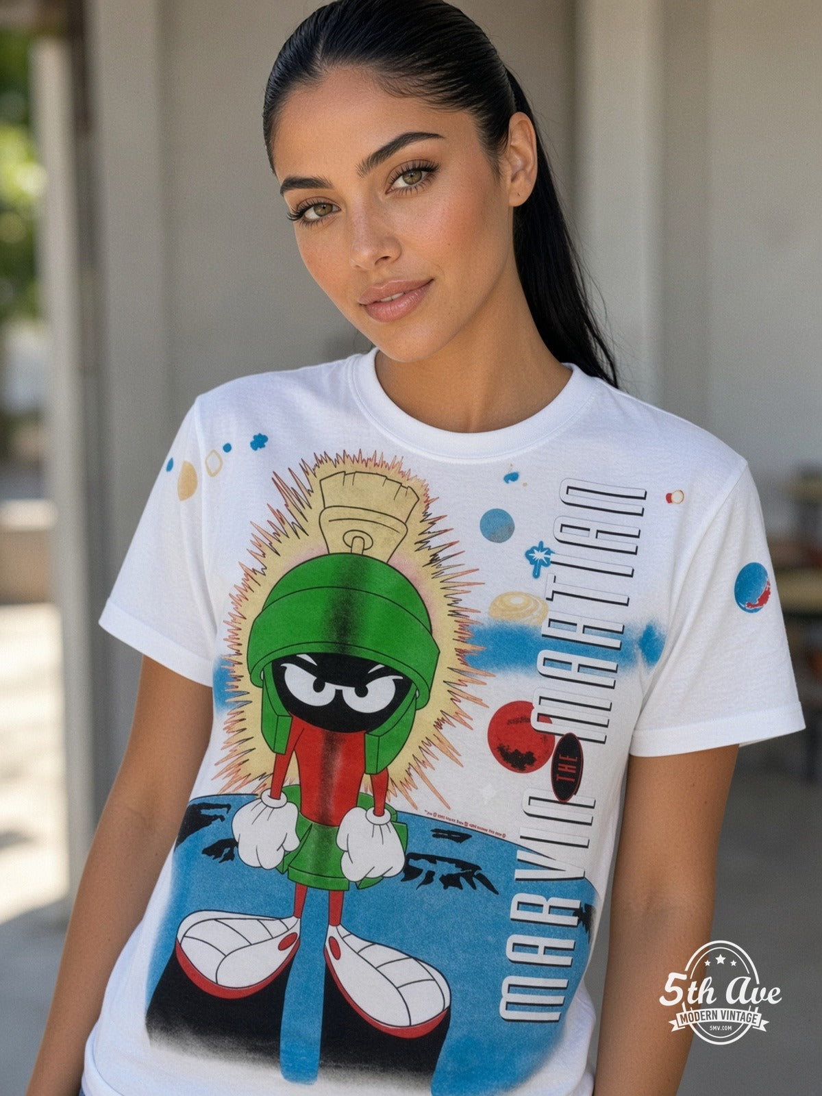 Looney Tunes Marvin the Martian Portrait vintage tee model wearing