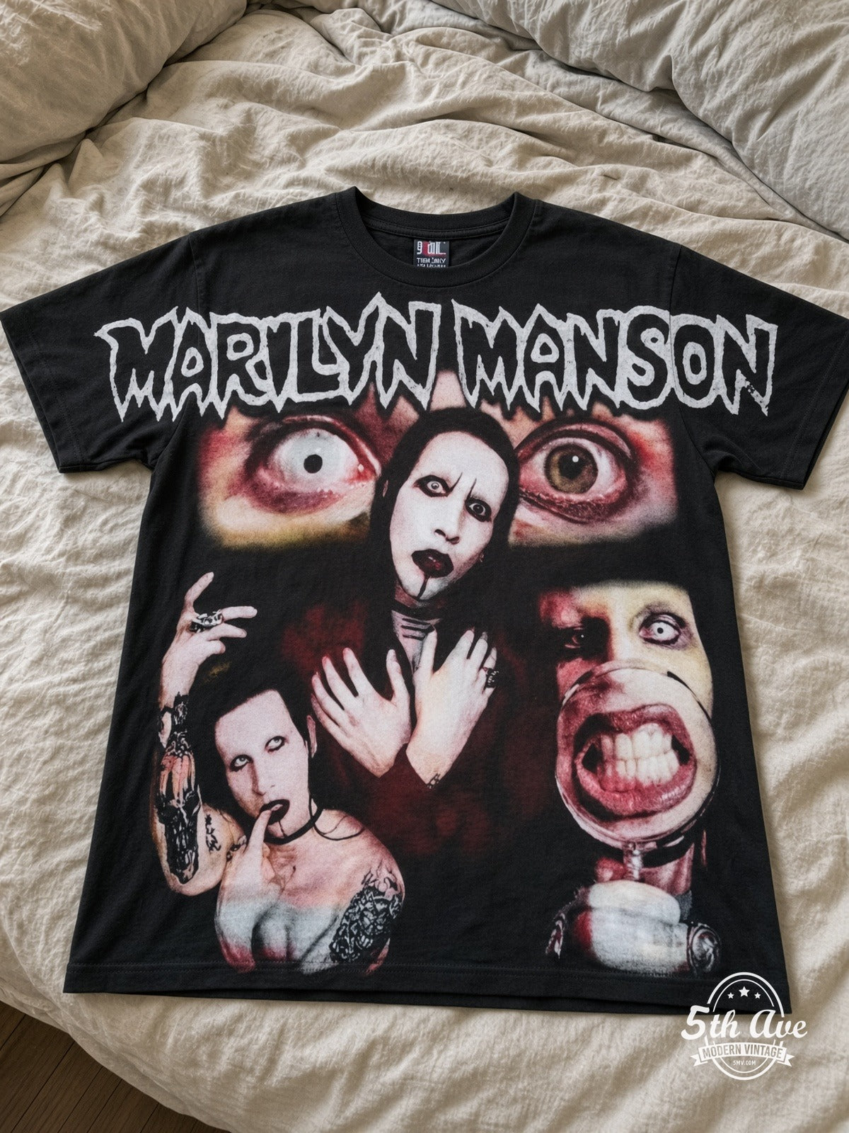 Marilyn Manson Thinker Performer all over print vintage tee laid on bed