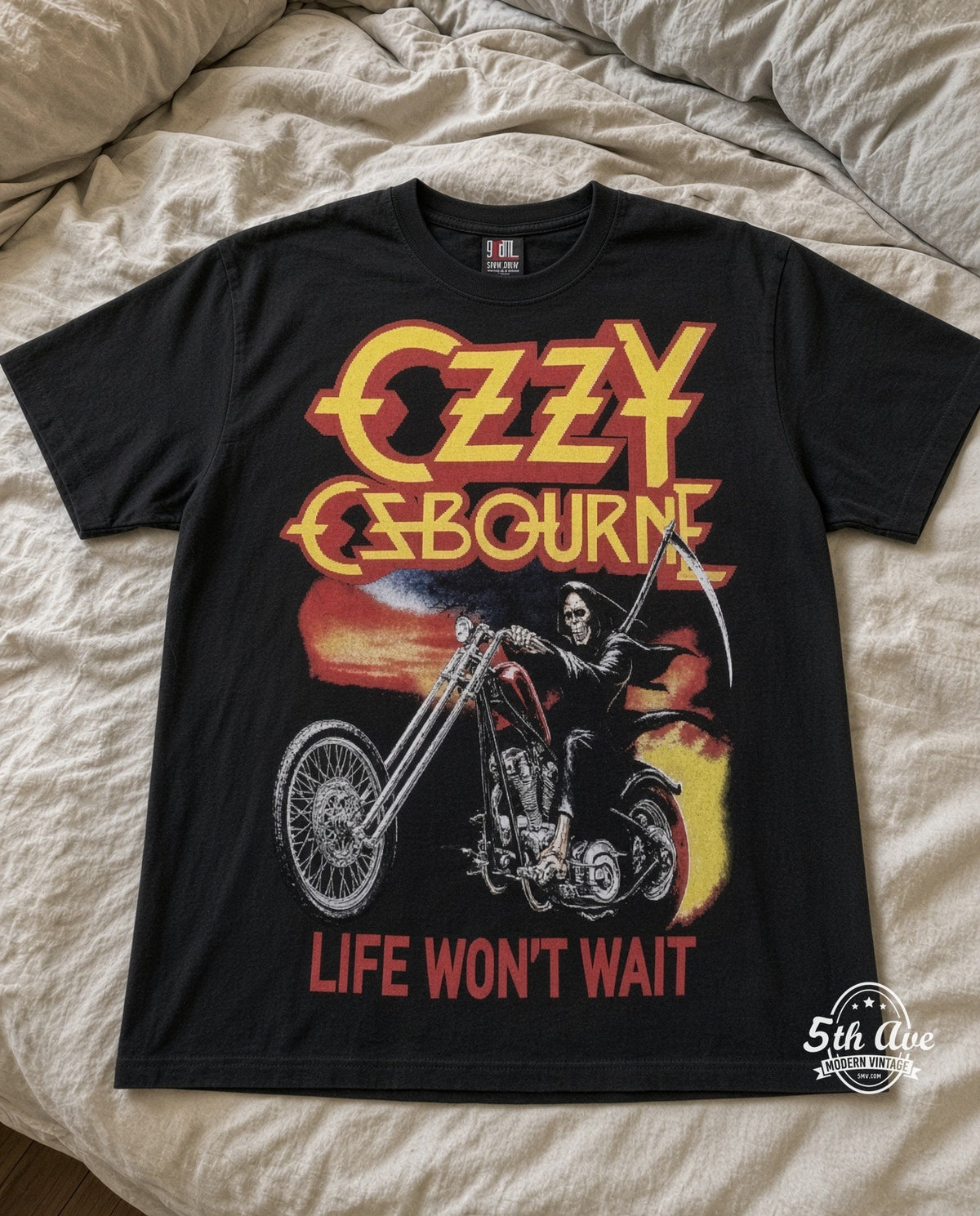 MB 016 Ozzy Osbourne Life Won't Wait bed