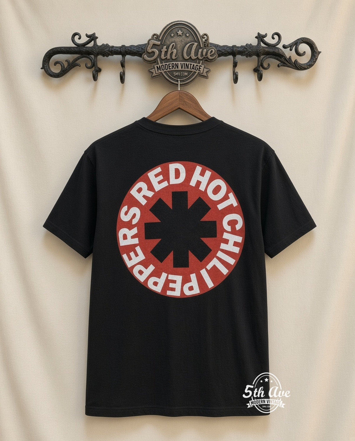 MB 043 Red Hot Chili Peppers Asterisk Band rack back