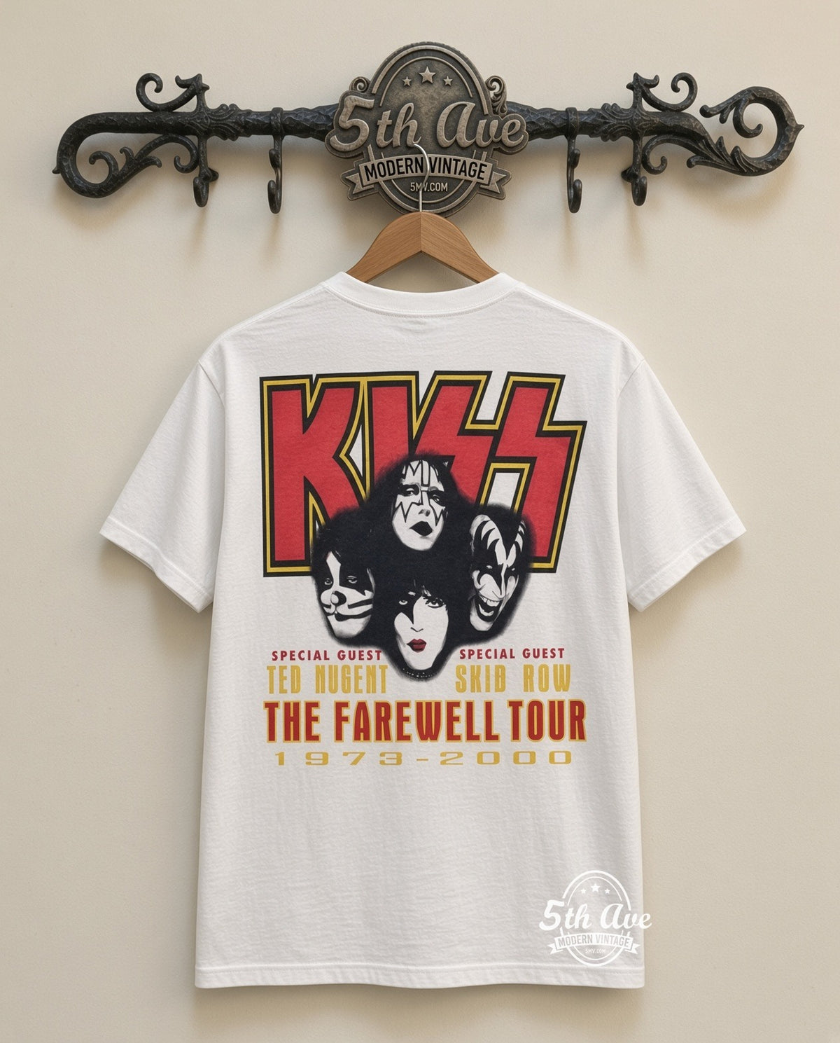 MB 046 KISS Psycho Circus rack back