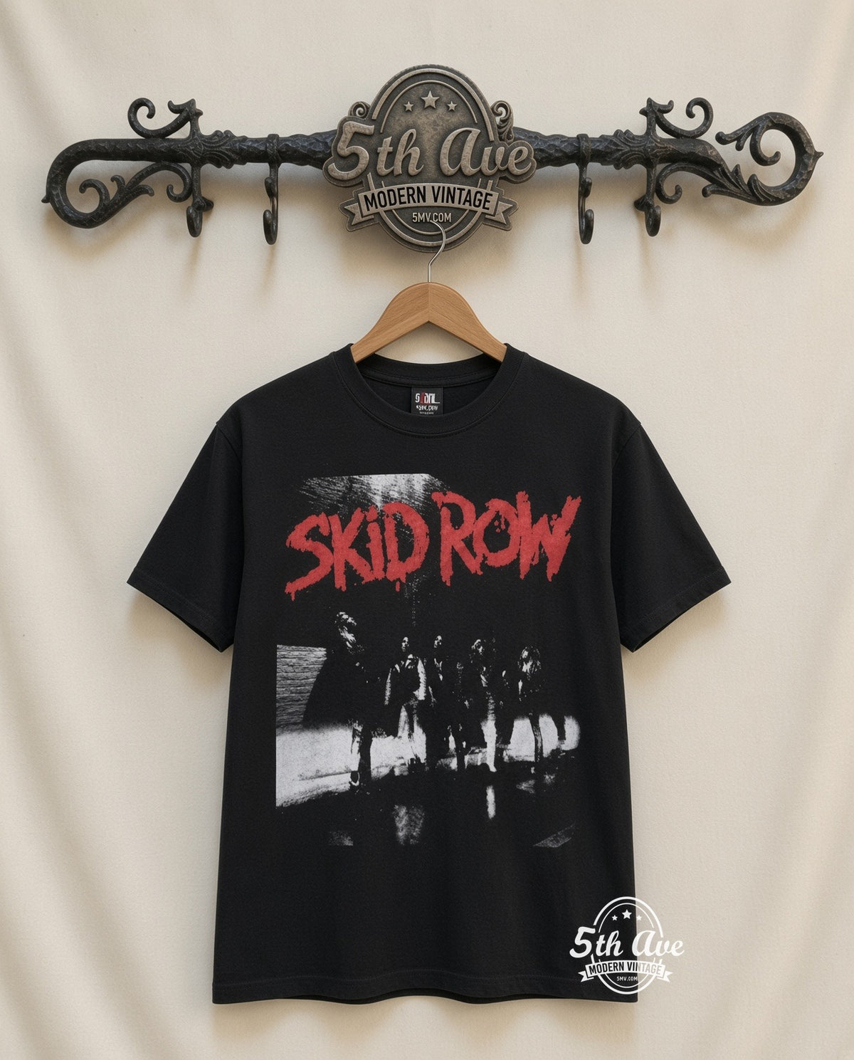 MB 080 Skid Row Red Logo rack front