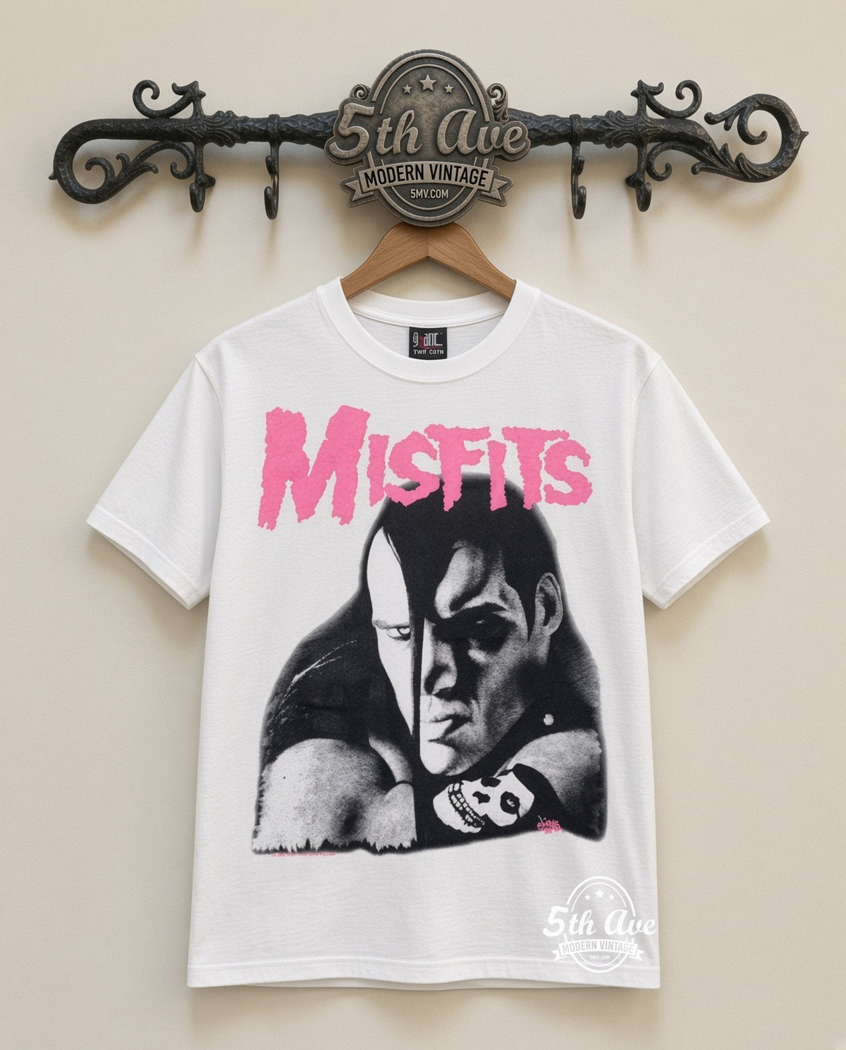 MB 103 Misfits Crimson Ghost rack front
