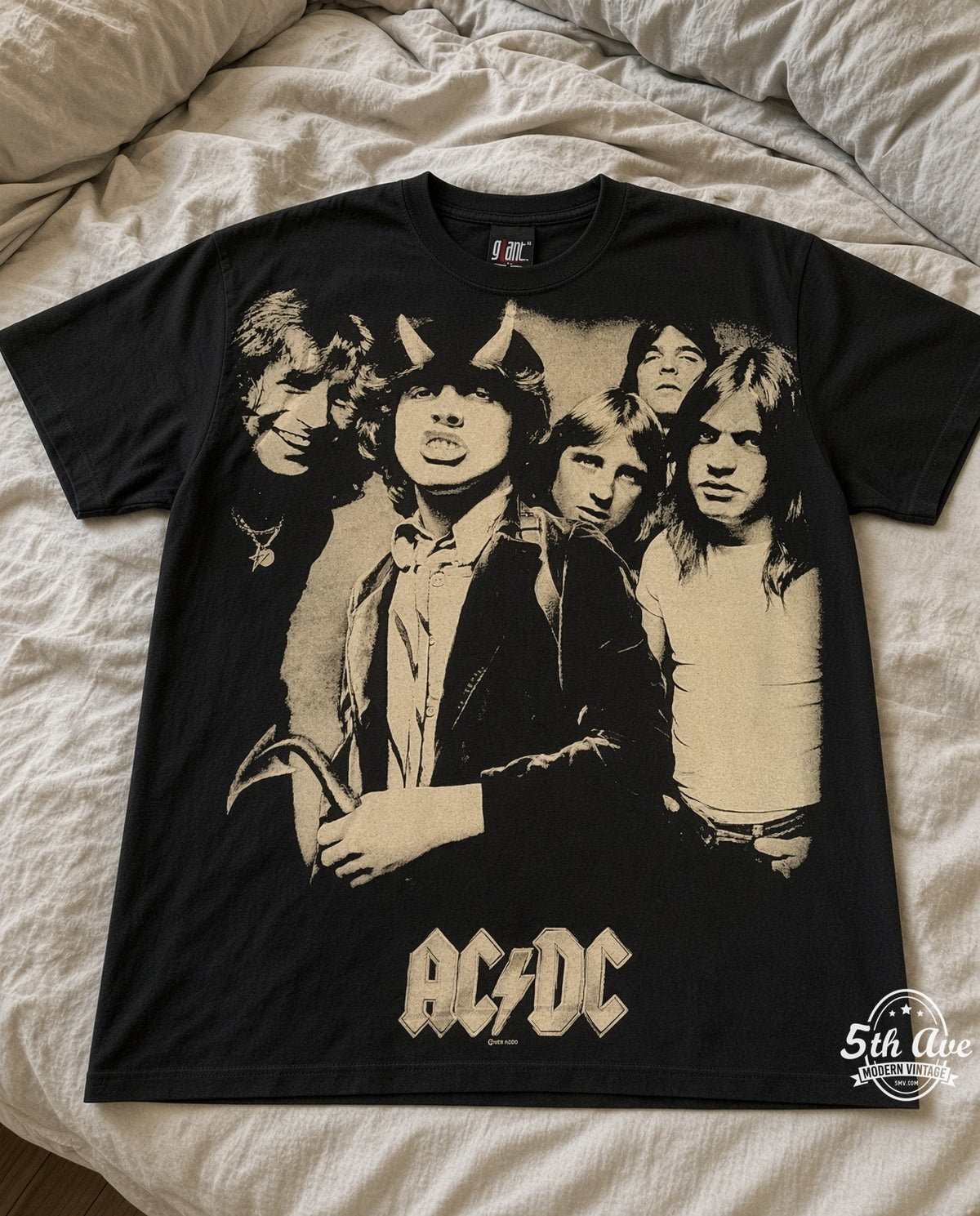 MB 130 AC/DC Band Photo bed