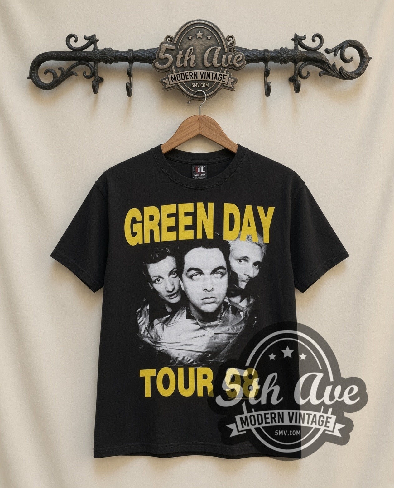 Green Day American Idiot Tour 2004 Black Vintage Band T-Shirt