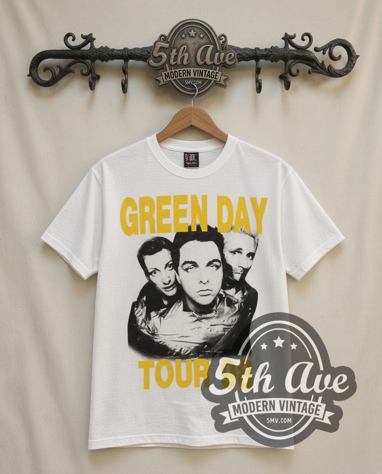 Green Day Nimrod Tour T-Shirt Vintage Rock Graphic Band T-Shirt