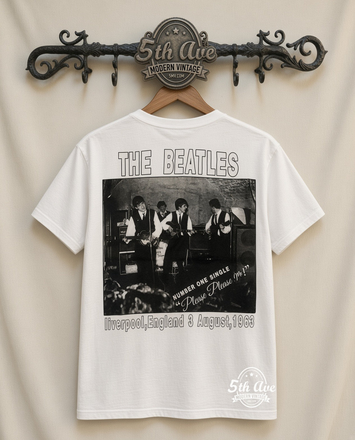 MB 156 The Beatles Cartoon Band rack back