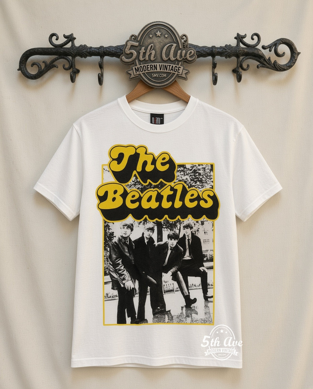 MB 156 The Beatles Cartoon Band rack front