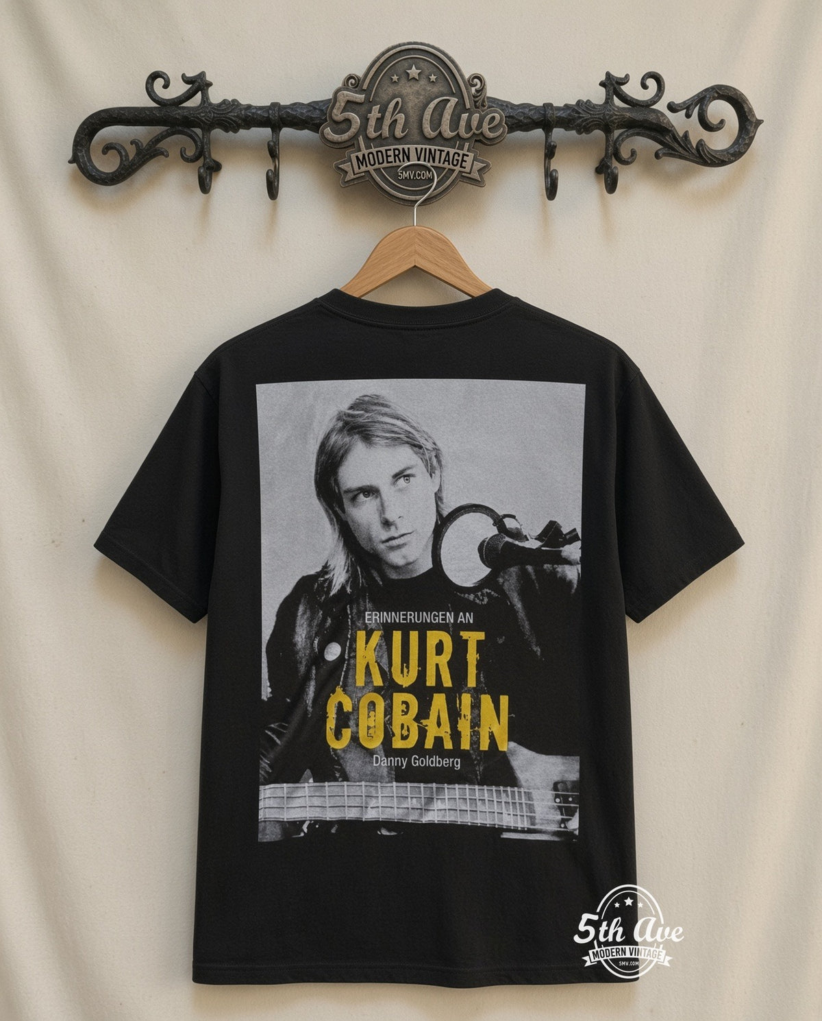 MB 180 Nirvana Red Logo Band rack back