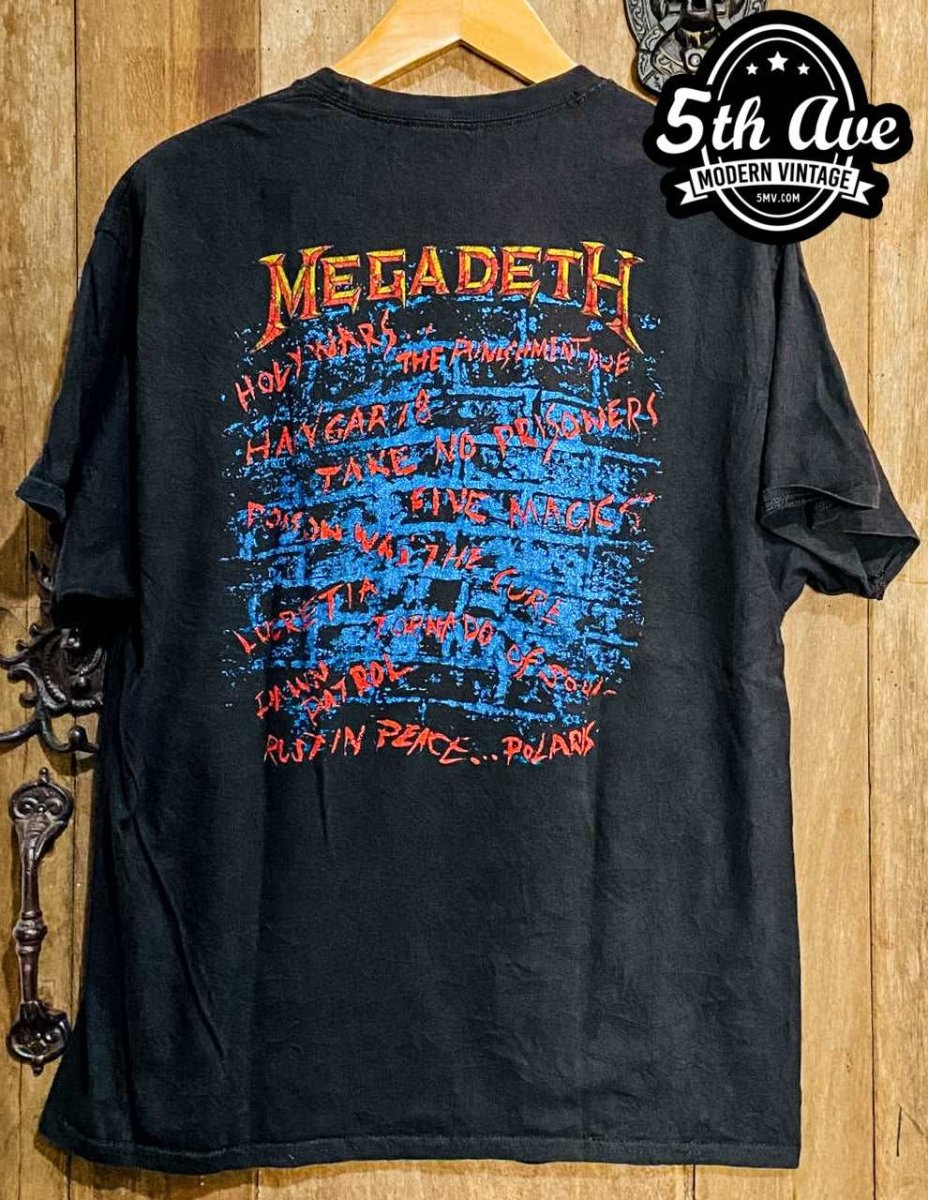 Megadeth 'Rust in Peace' Skeleton Robot Bomb Artwork Distressed T-Shirt -  Vintage Band Shirts