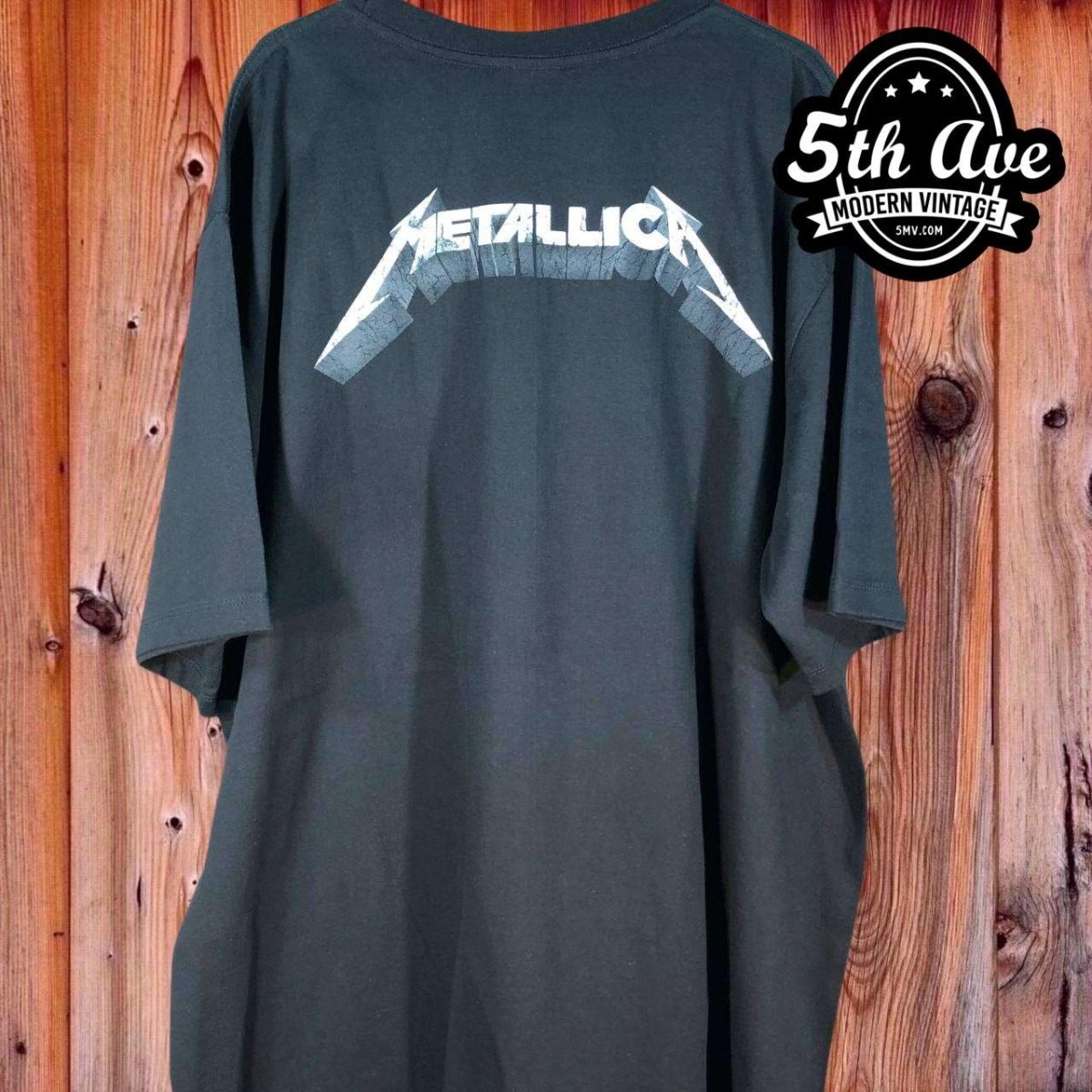 Metallica - New Vintage Band T shirt - Vintage Band Shirts