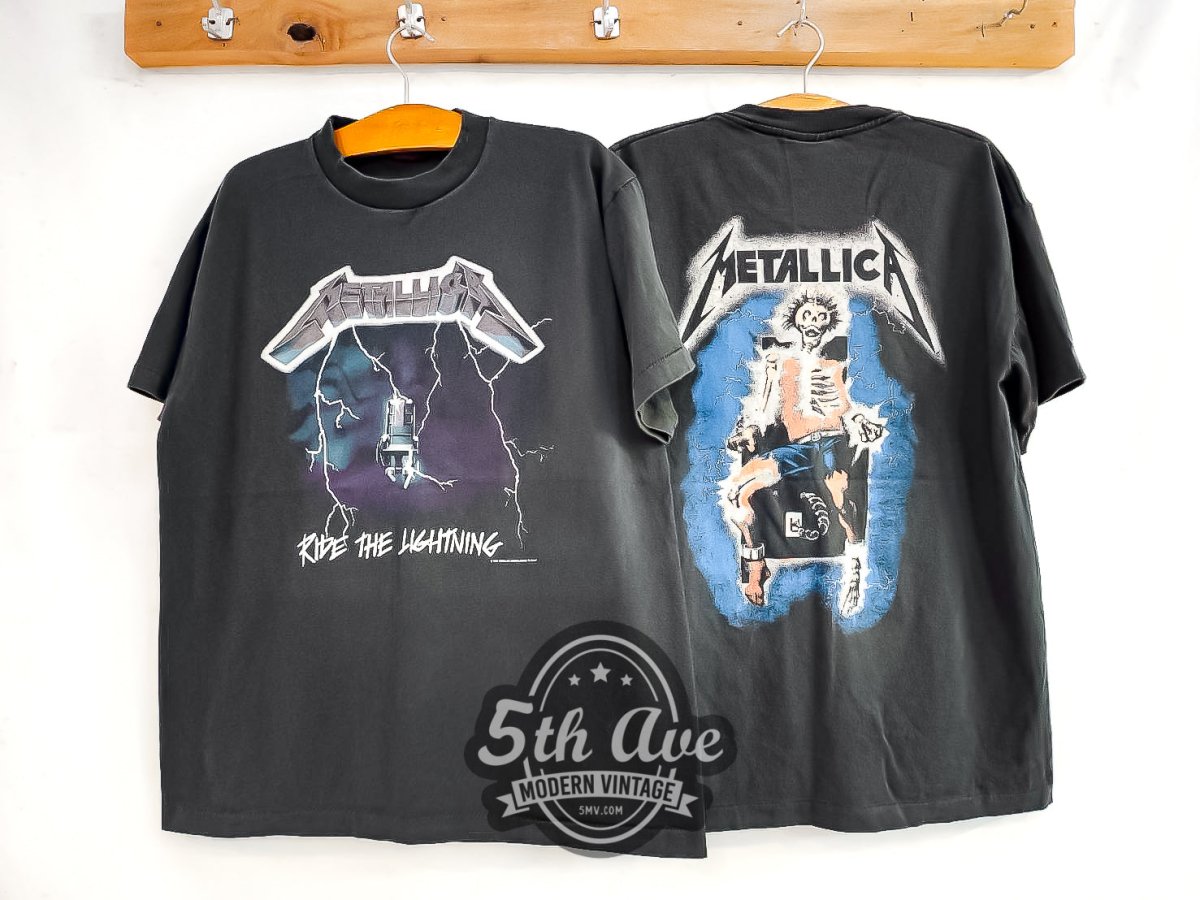 Metallica 'Ride the Lightning' - Vintage Reprint Band T-Shirt - Vintage Band Shirts