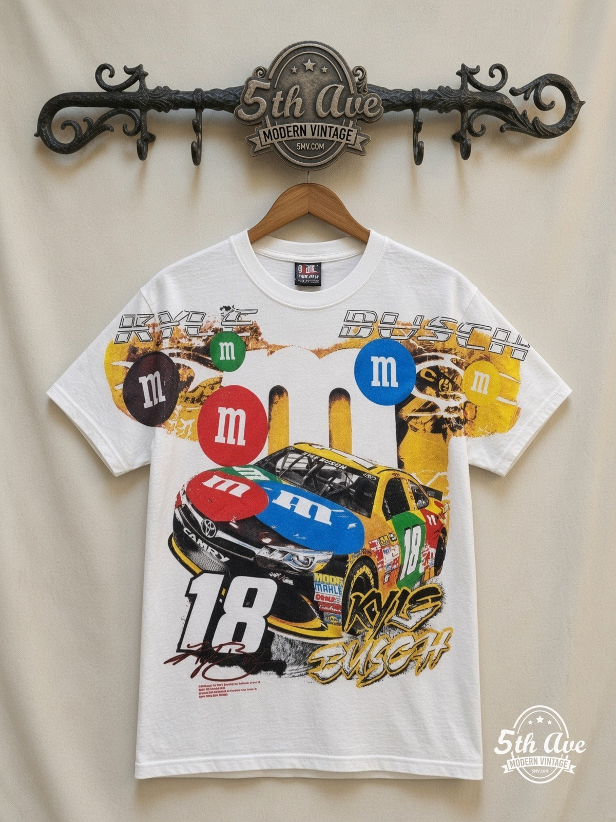 NASCAR Kyle Busch 18 M&Ms Characters all over print vintage nascar t-shirt front on cream 5th Ave rack