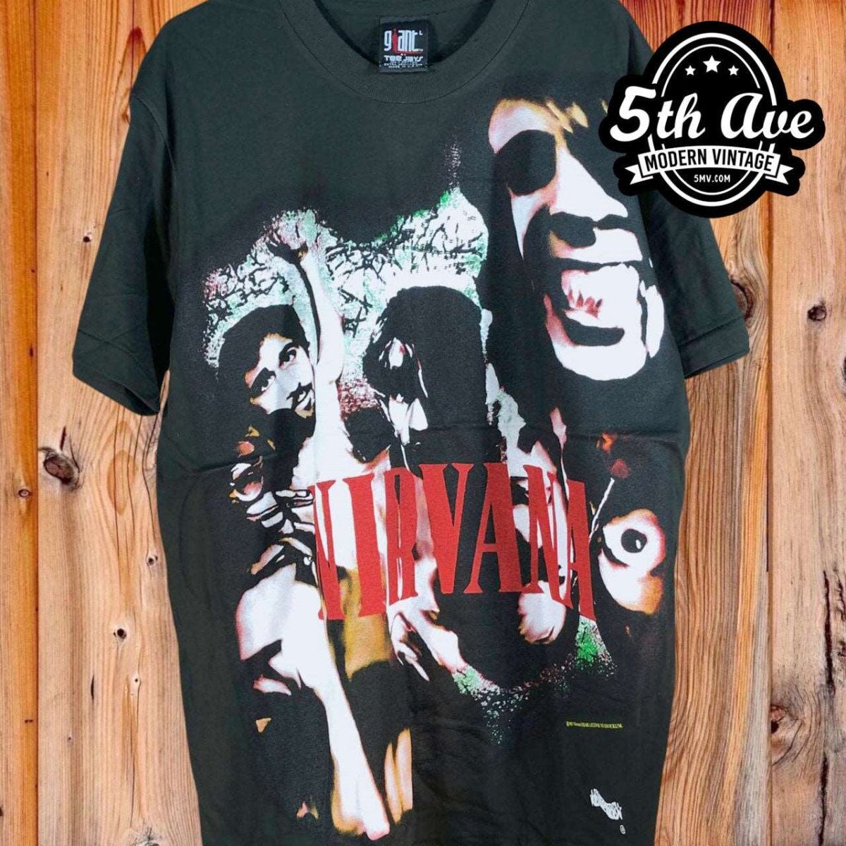 Nirvana Erinnerungen an Kurt Cobain - AOP all over print New Vintage Band T shirt - Vintage Band Shirts