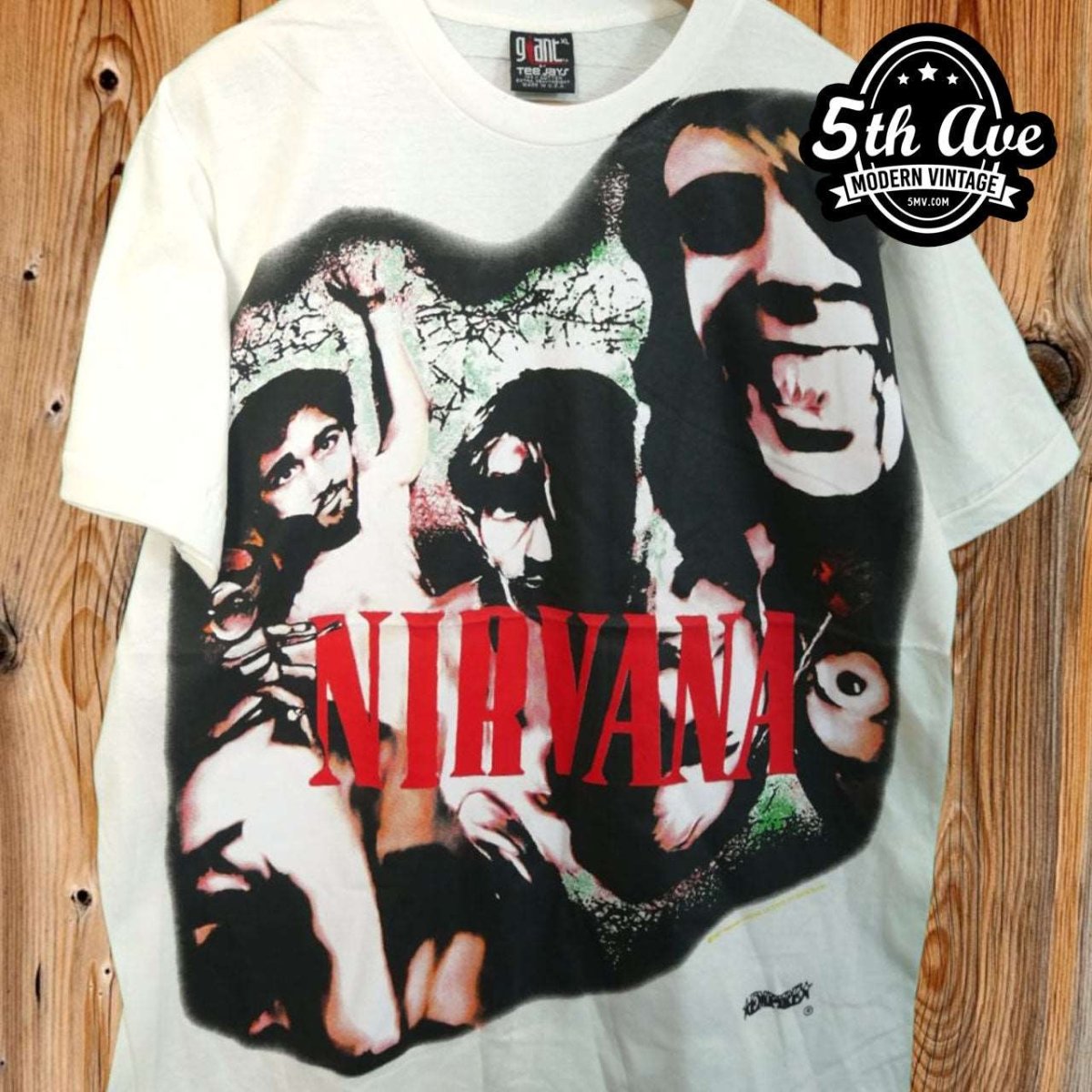 Nirvana Erinnerungen an Kurt Cobain - AOP all over print New Vintage Band T shirt - Vintage Band Shirts