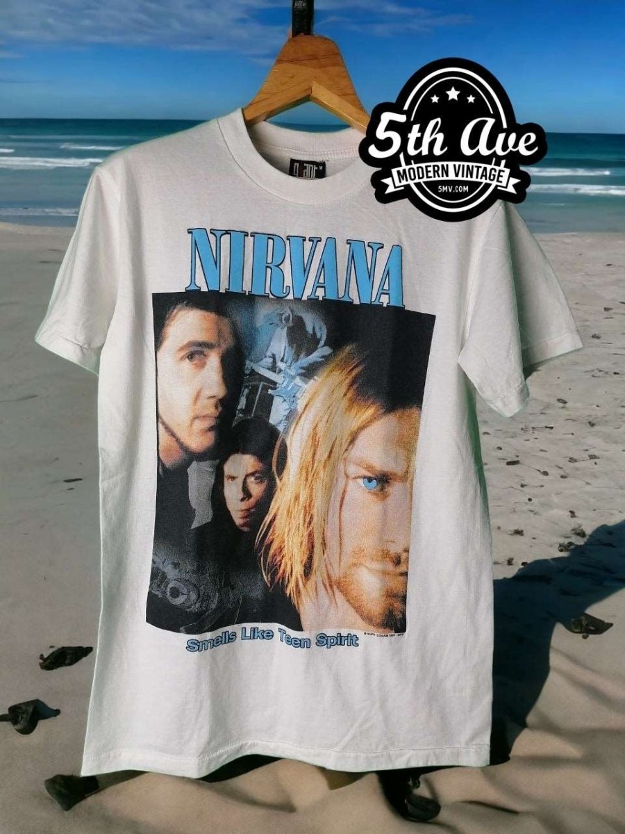 Nirvana Memorial Single Stitched t shirt - Vintage Band Shirts